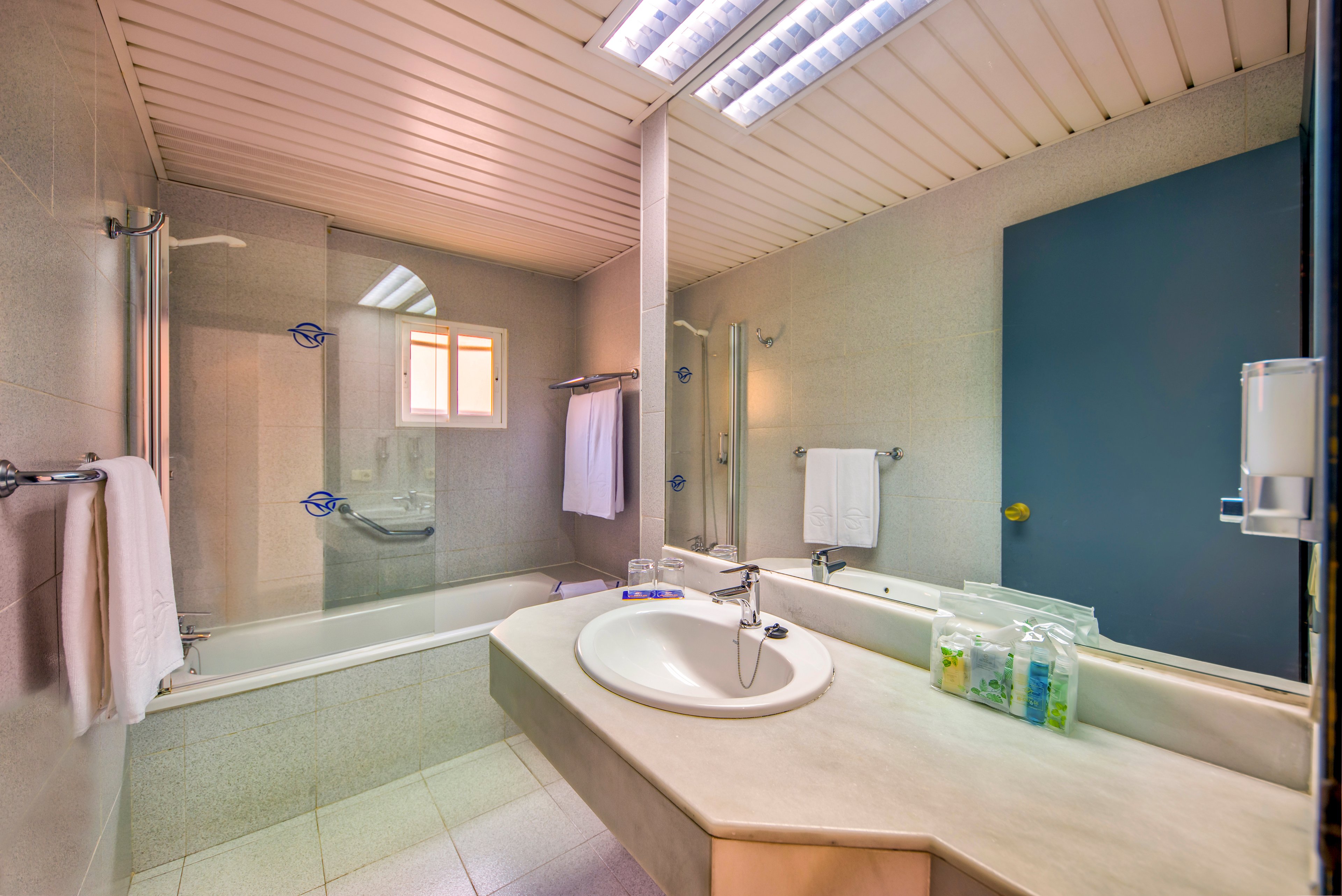 Globales Gardenia Hotel