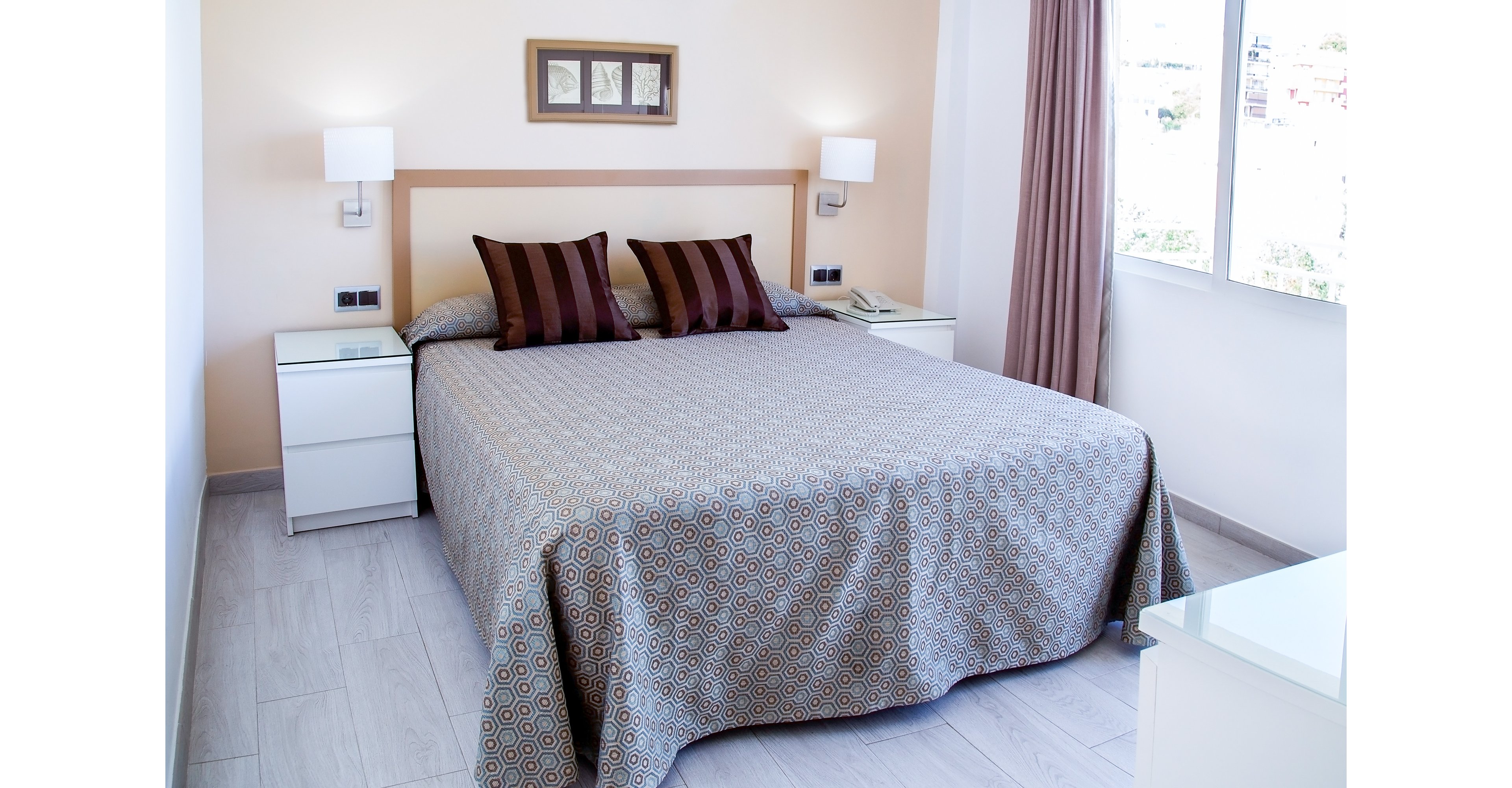 Ecuador Park Apartments