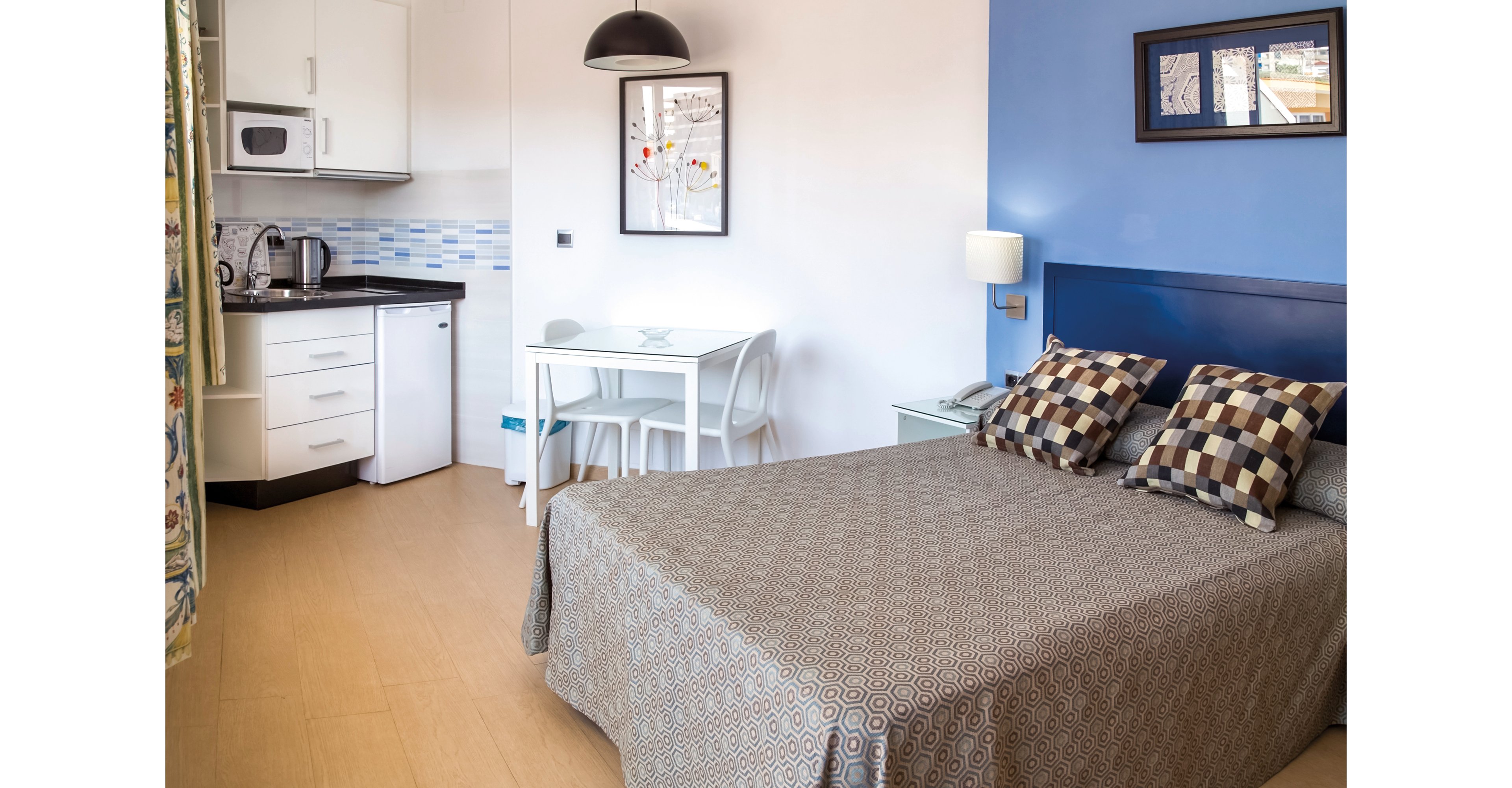 Ecuador Park Apartments