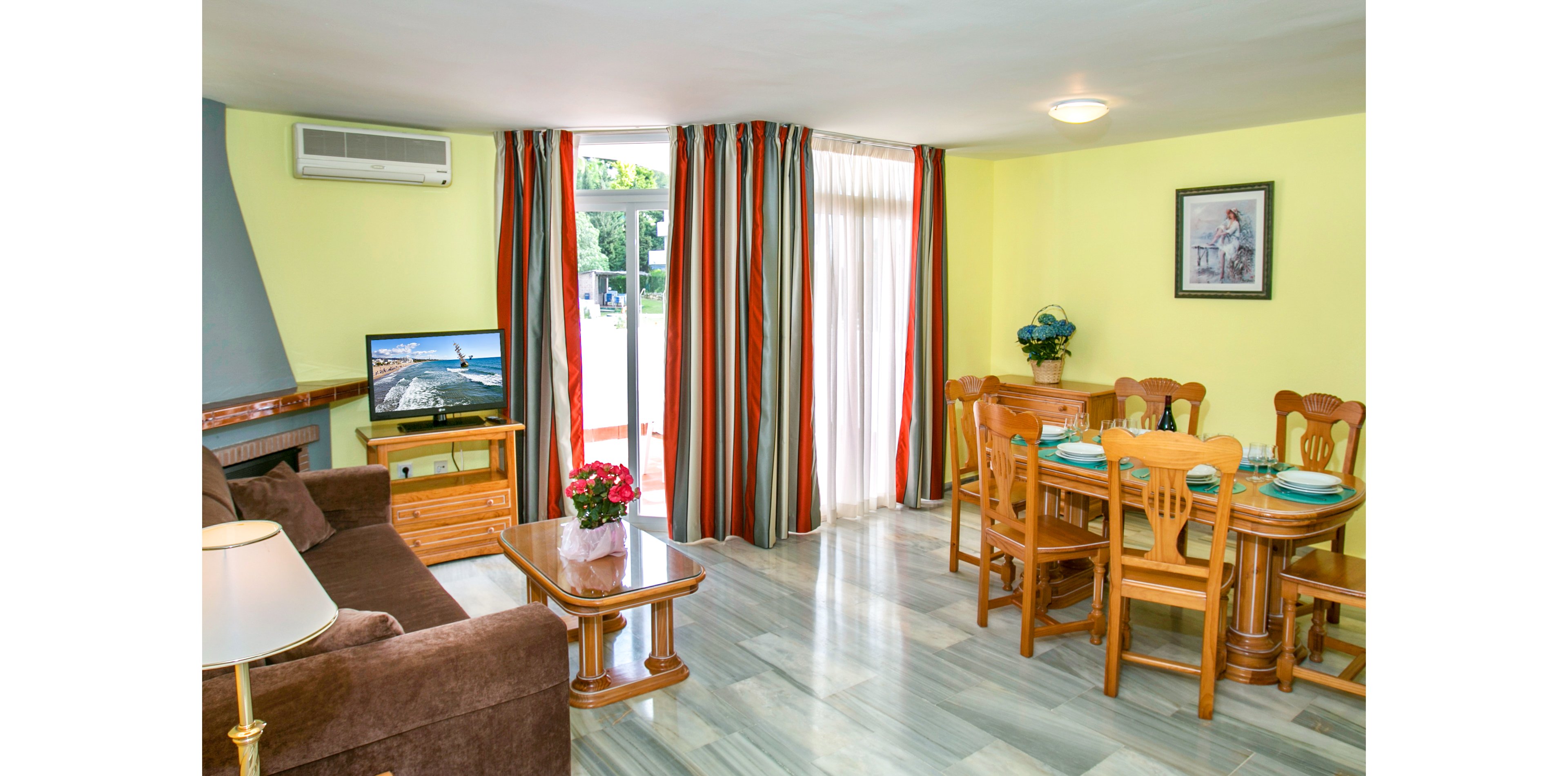 Ona Campanario Apartments