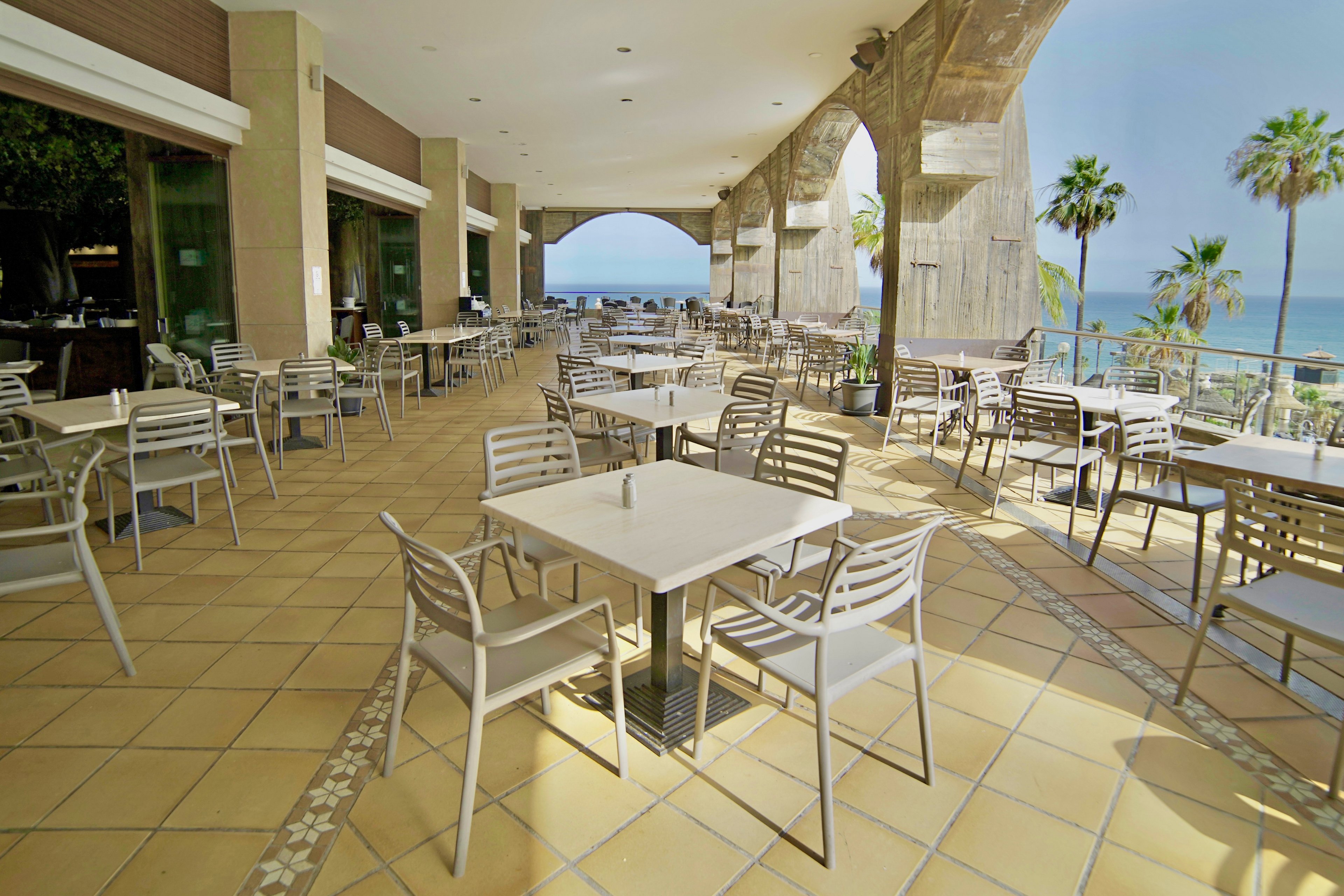 Holiday World Polynesia Hotel