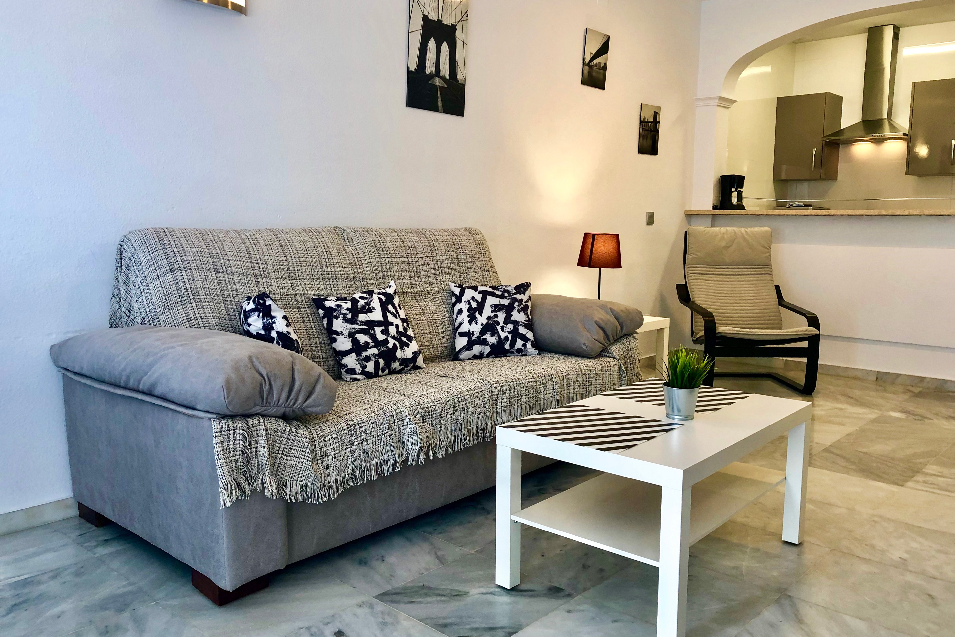 Las Rosas de Capistrano