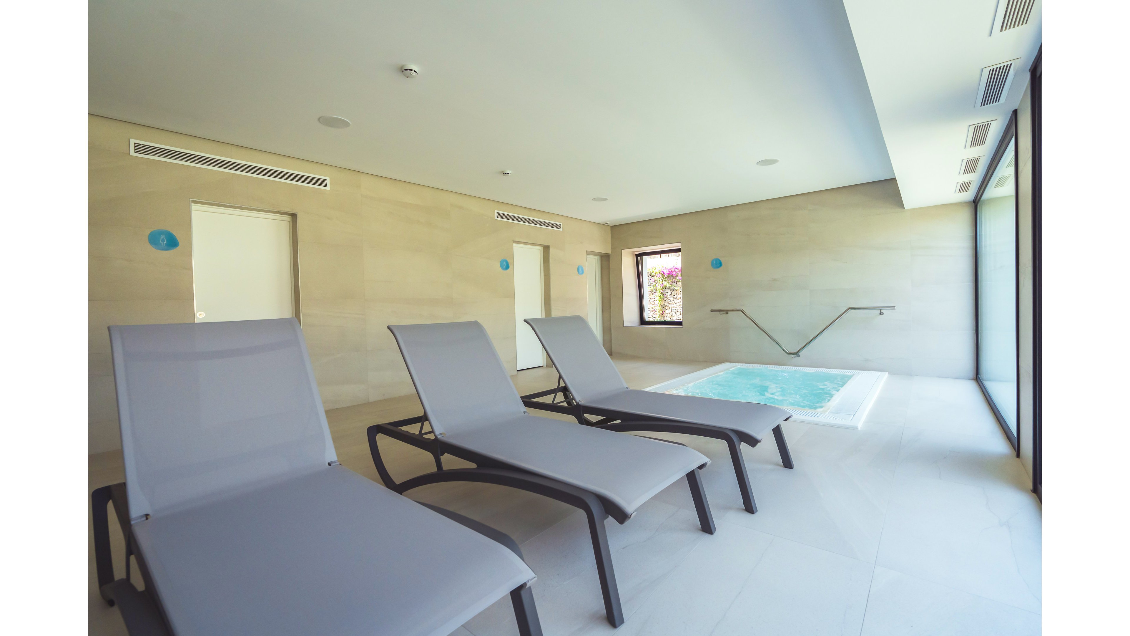 Costa del Sol Glamping Village