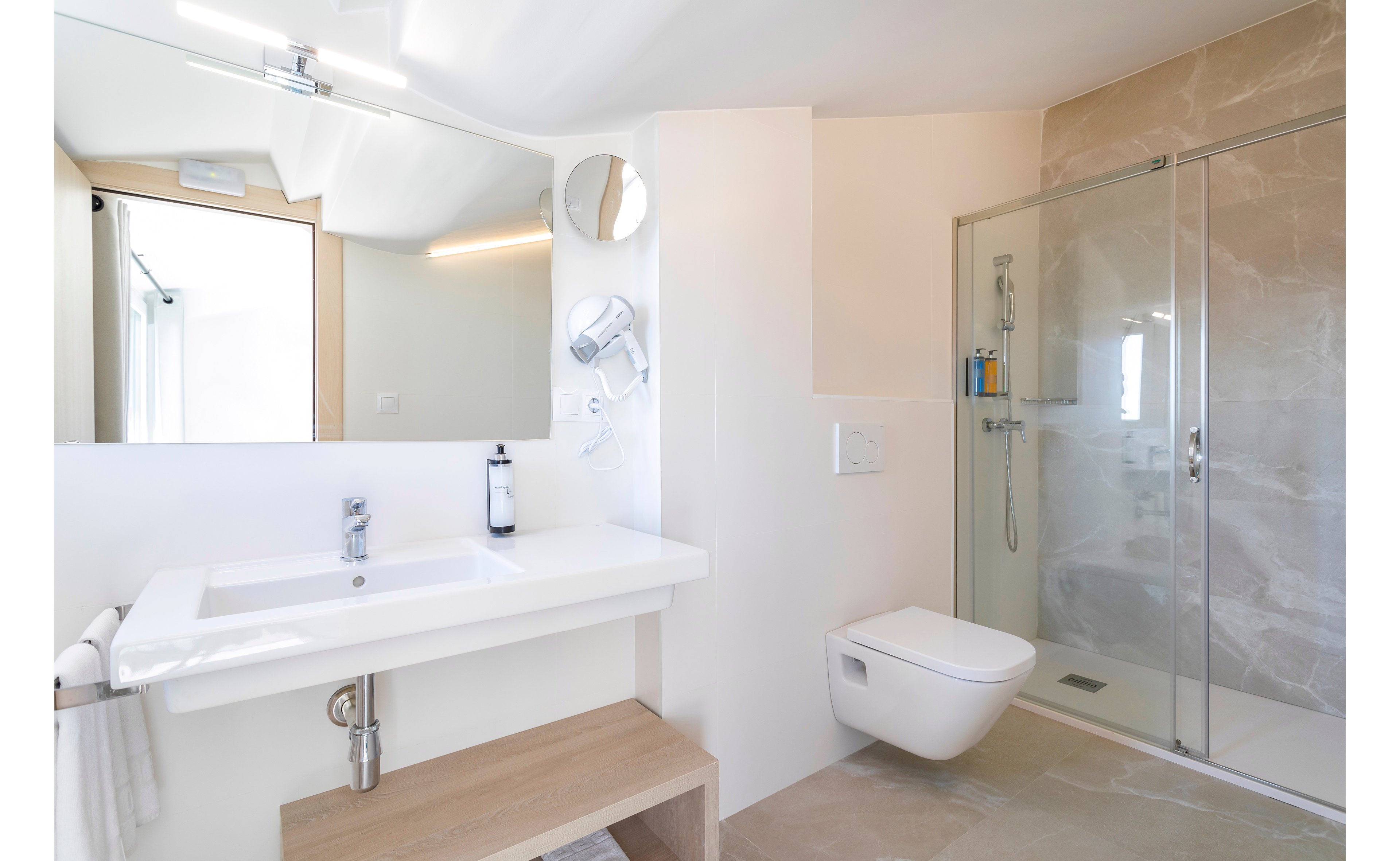 Halley Hotel & Apartments Affiliated by Melia