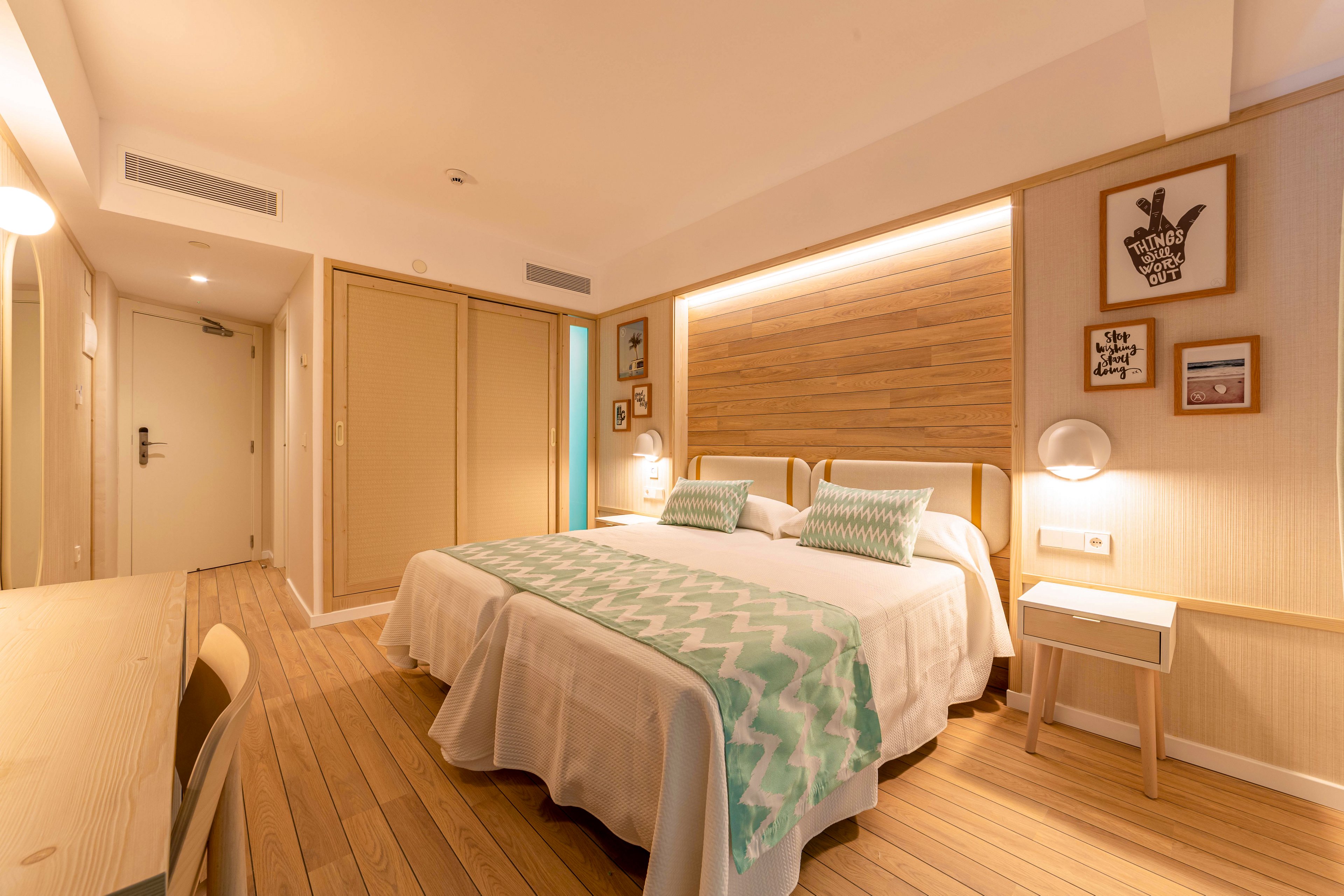 Hotel Ambassador Playa II