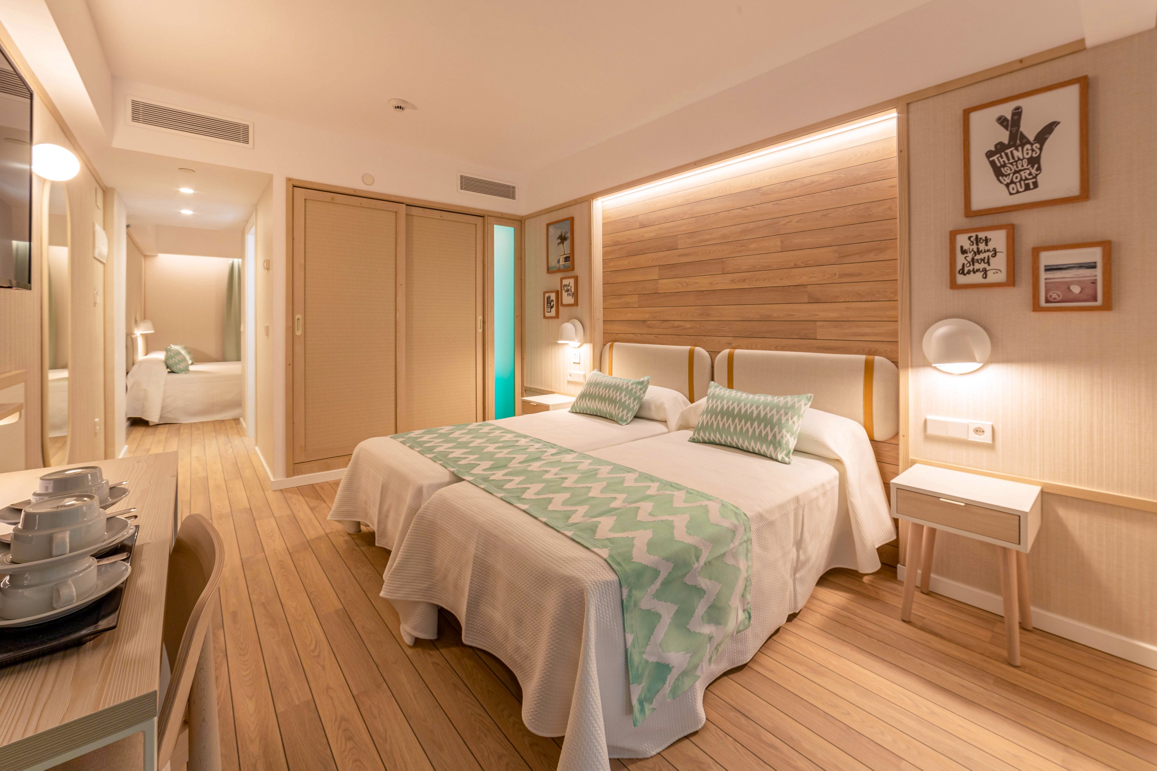 Hotel Ambassador Playa II