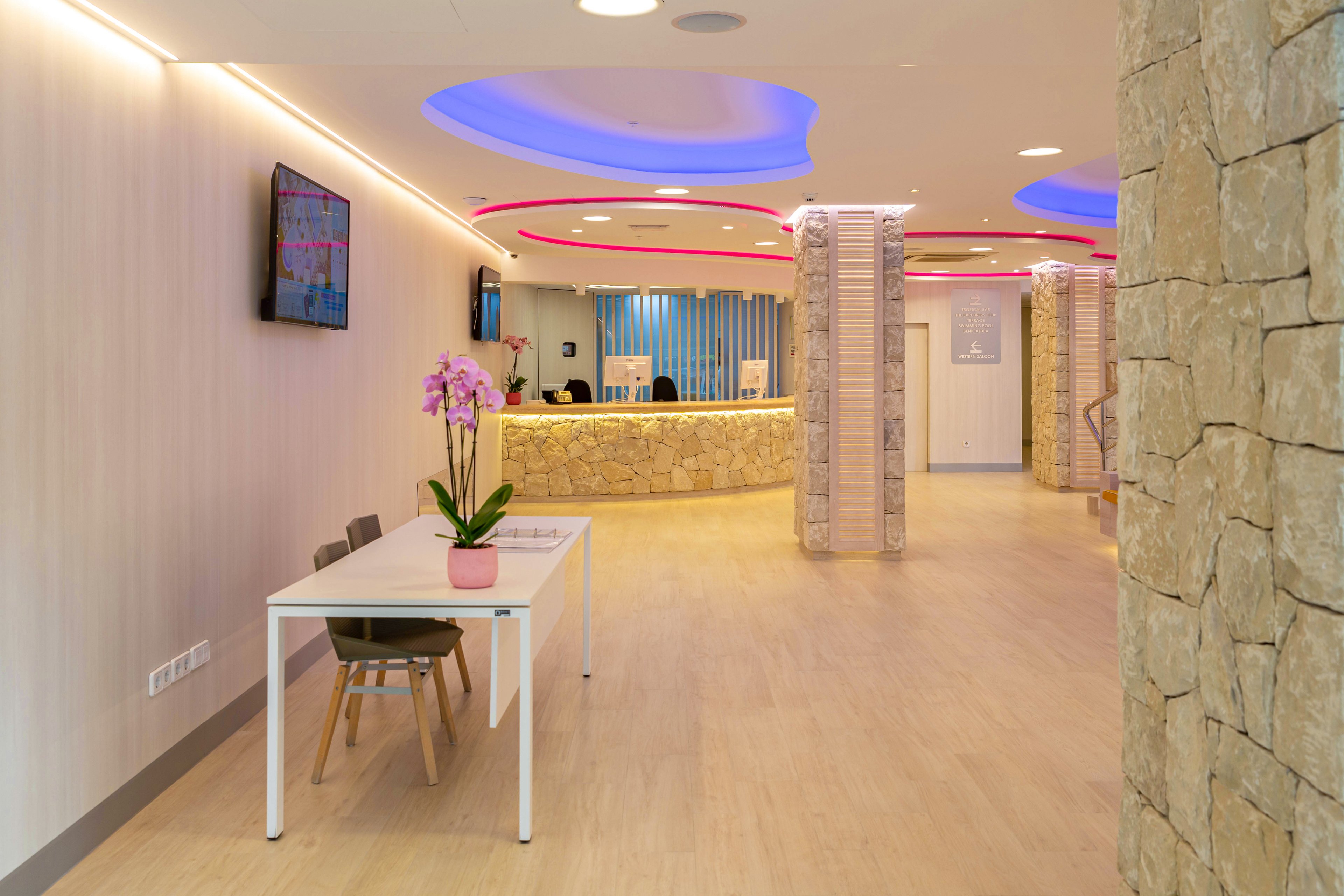 Hotel Ambassador Playa II