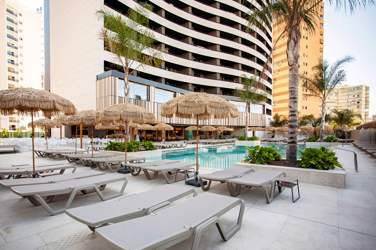 Primavera Park Hotel & Apartments