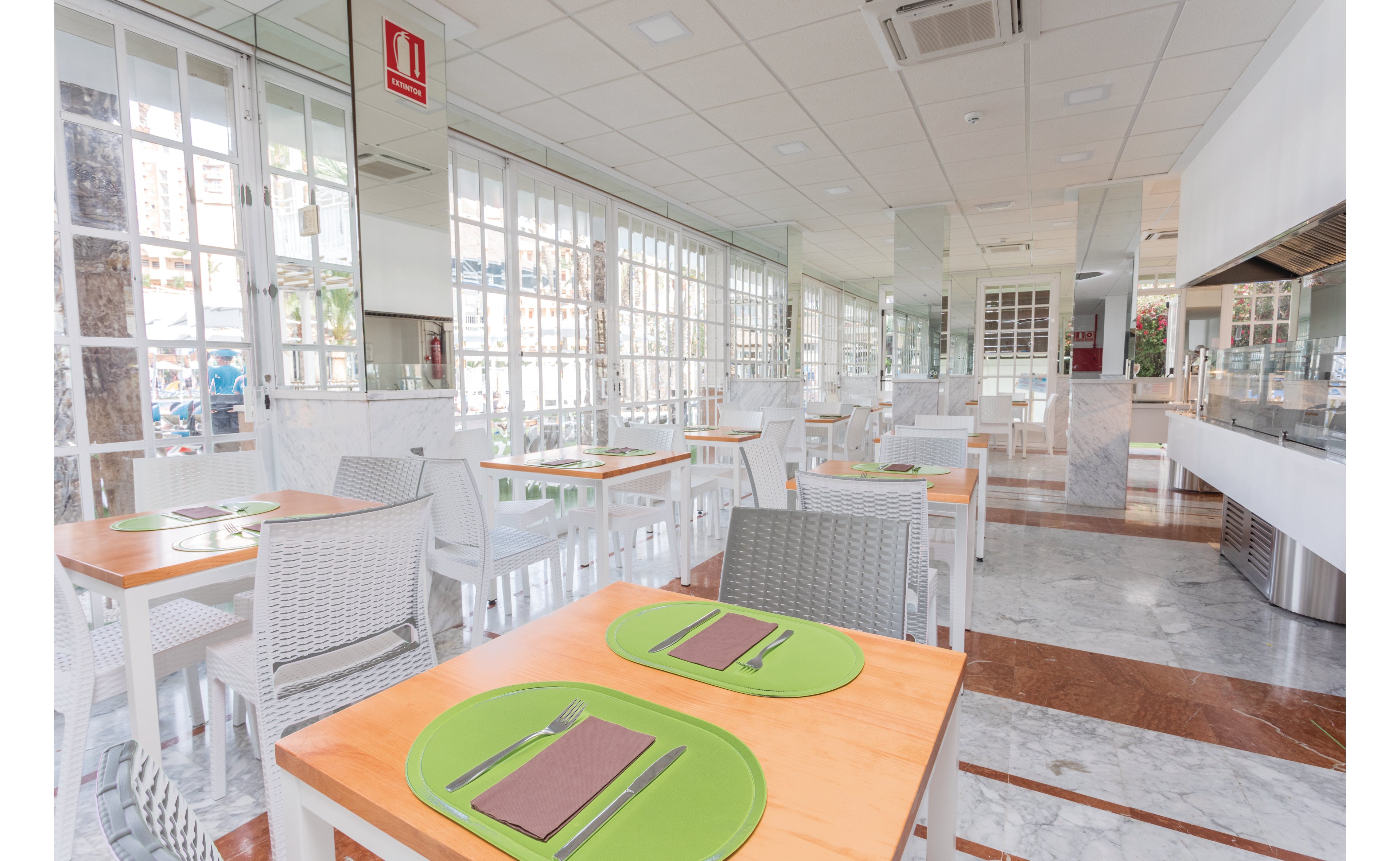 Magic Tropical Splash