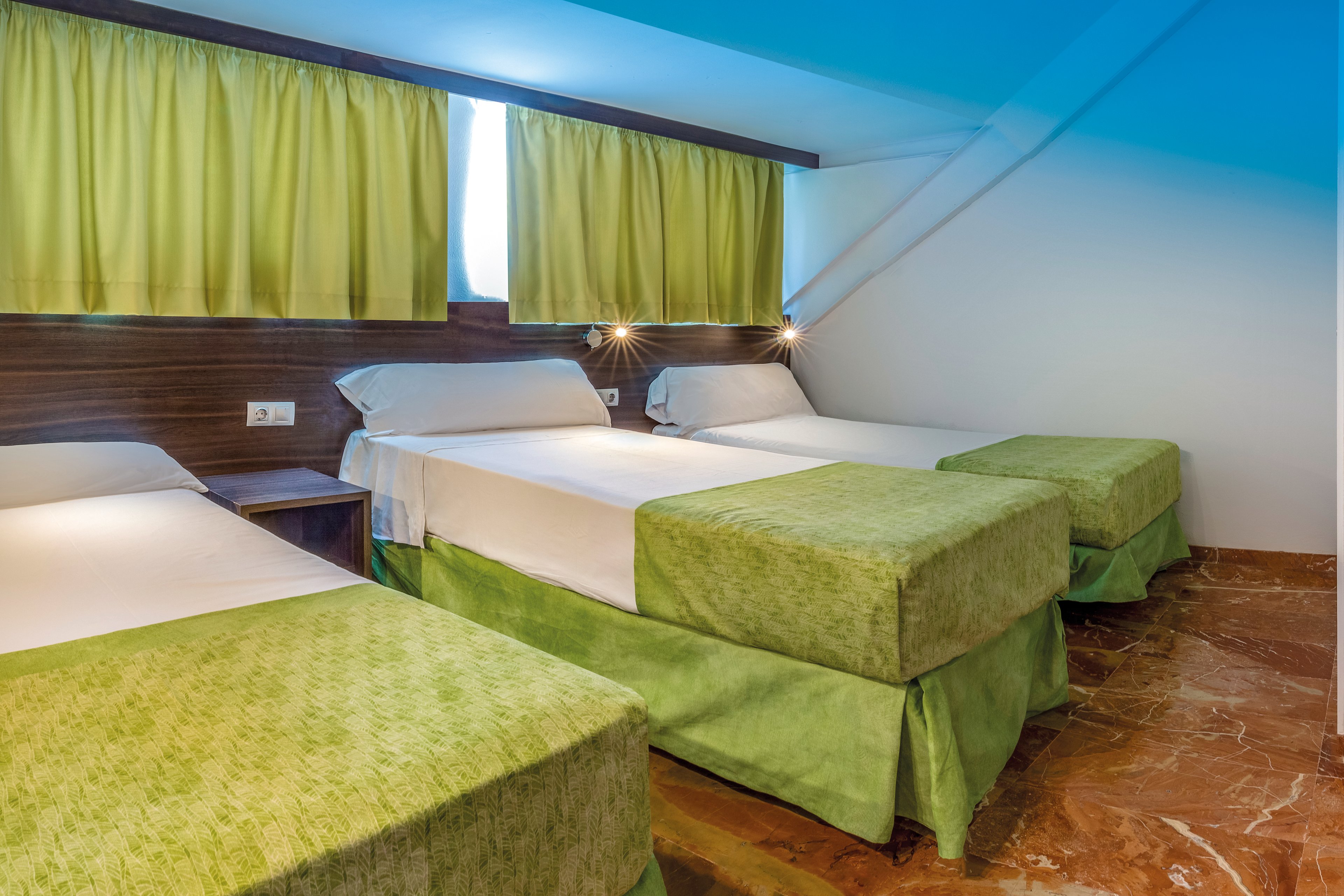 Magic Tropical Splash