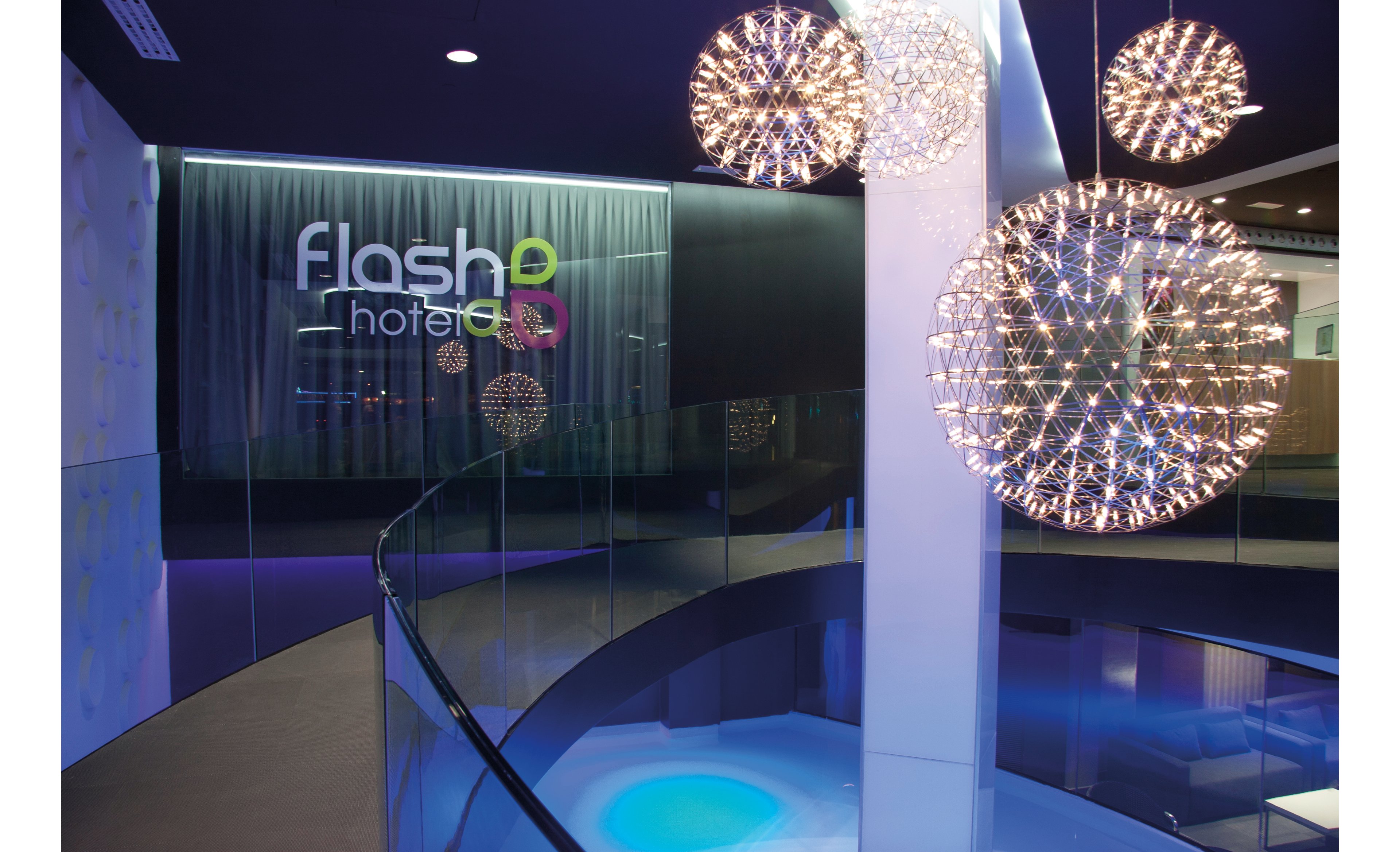 Flash Hotel
