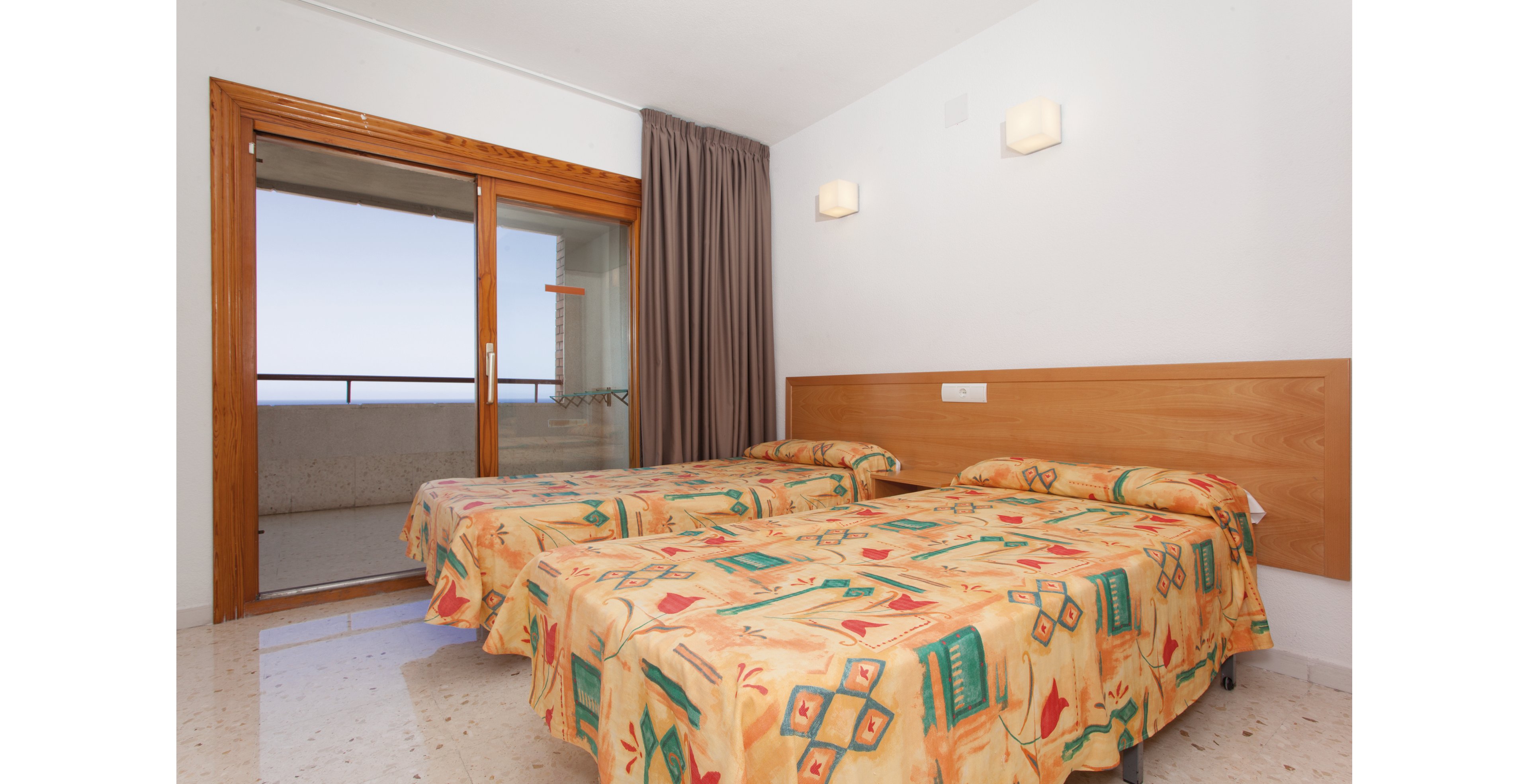 La Era Park Apartments