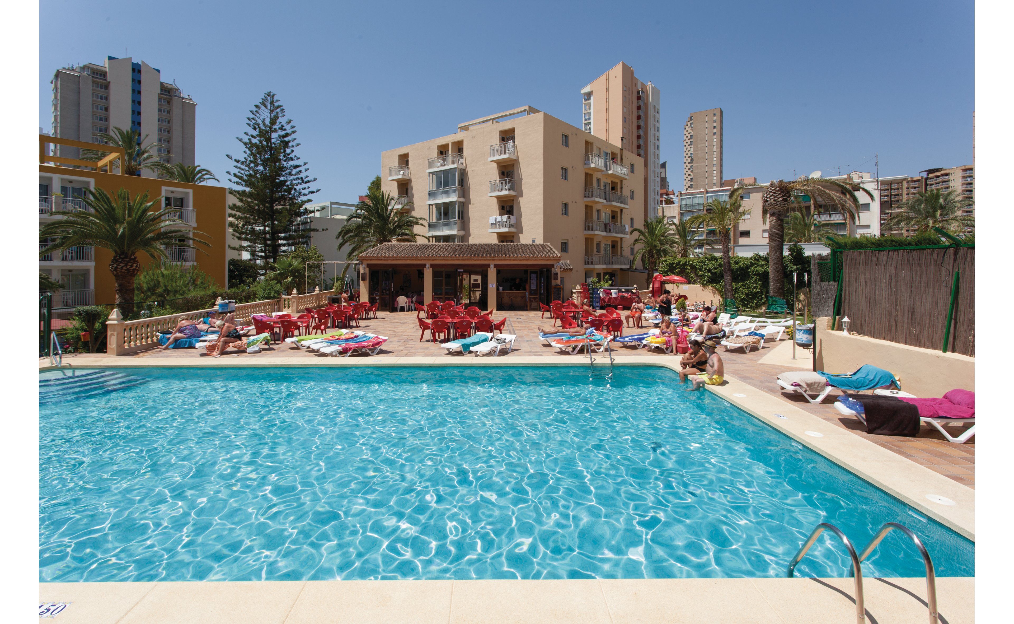 Palm Court Apartments