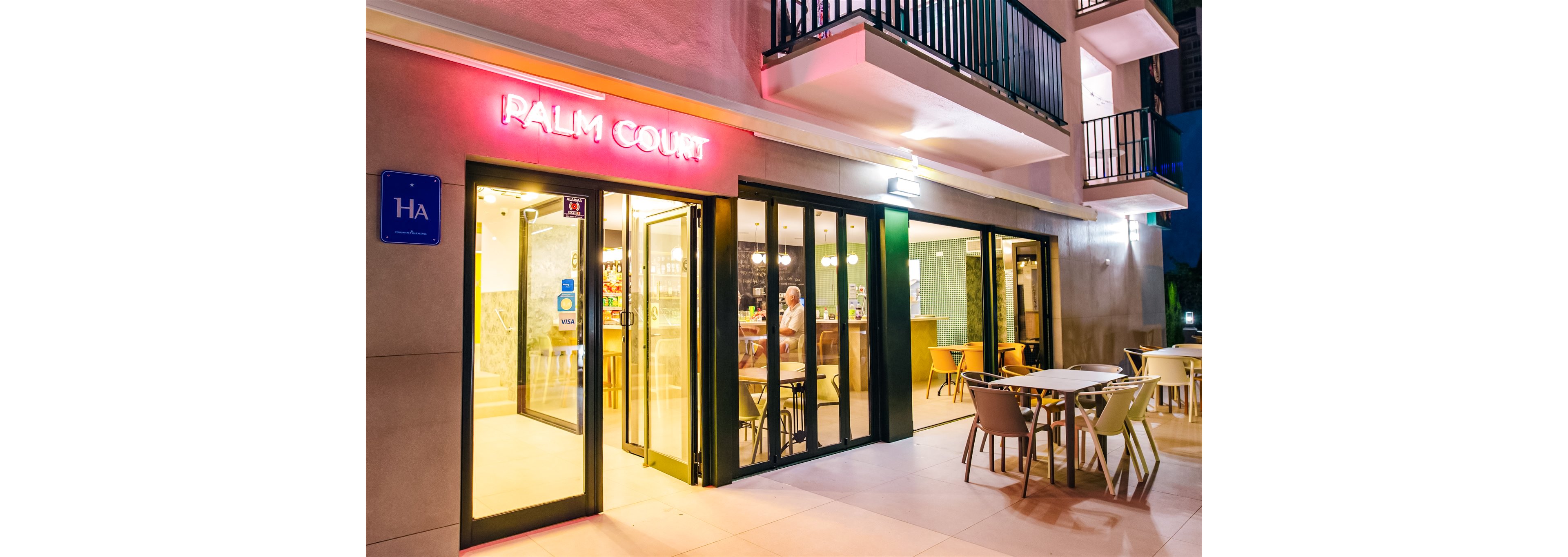 Palm Court Apartments