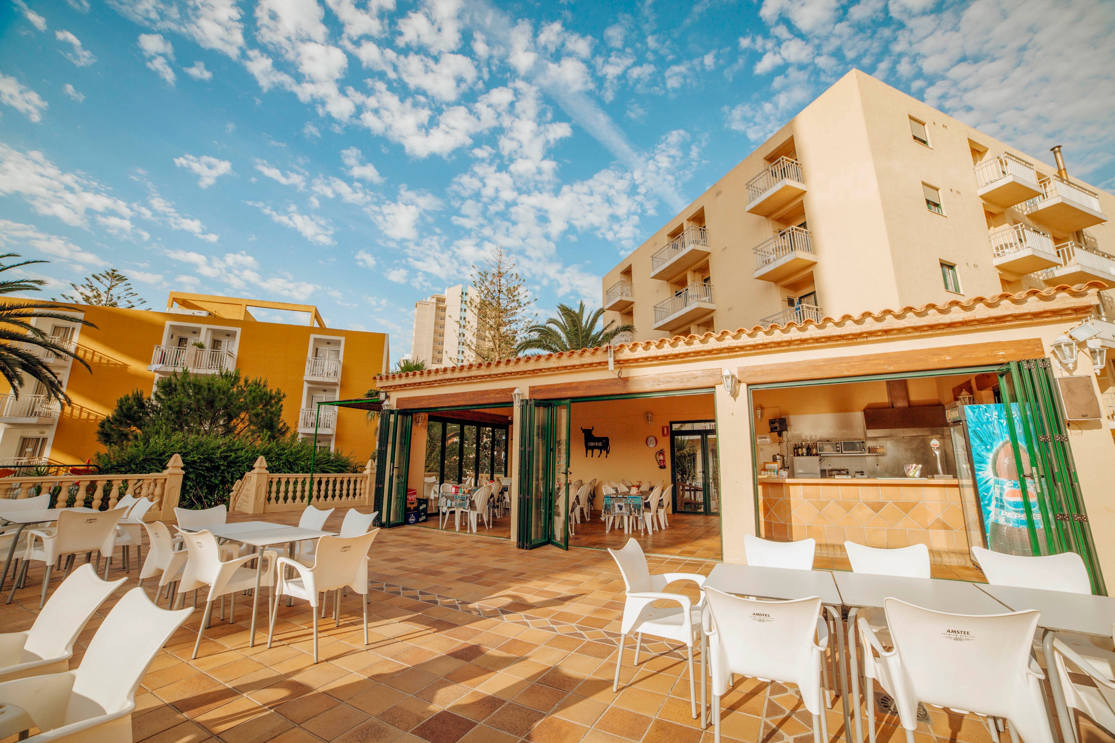 Palm Court Apartments