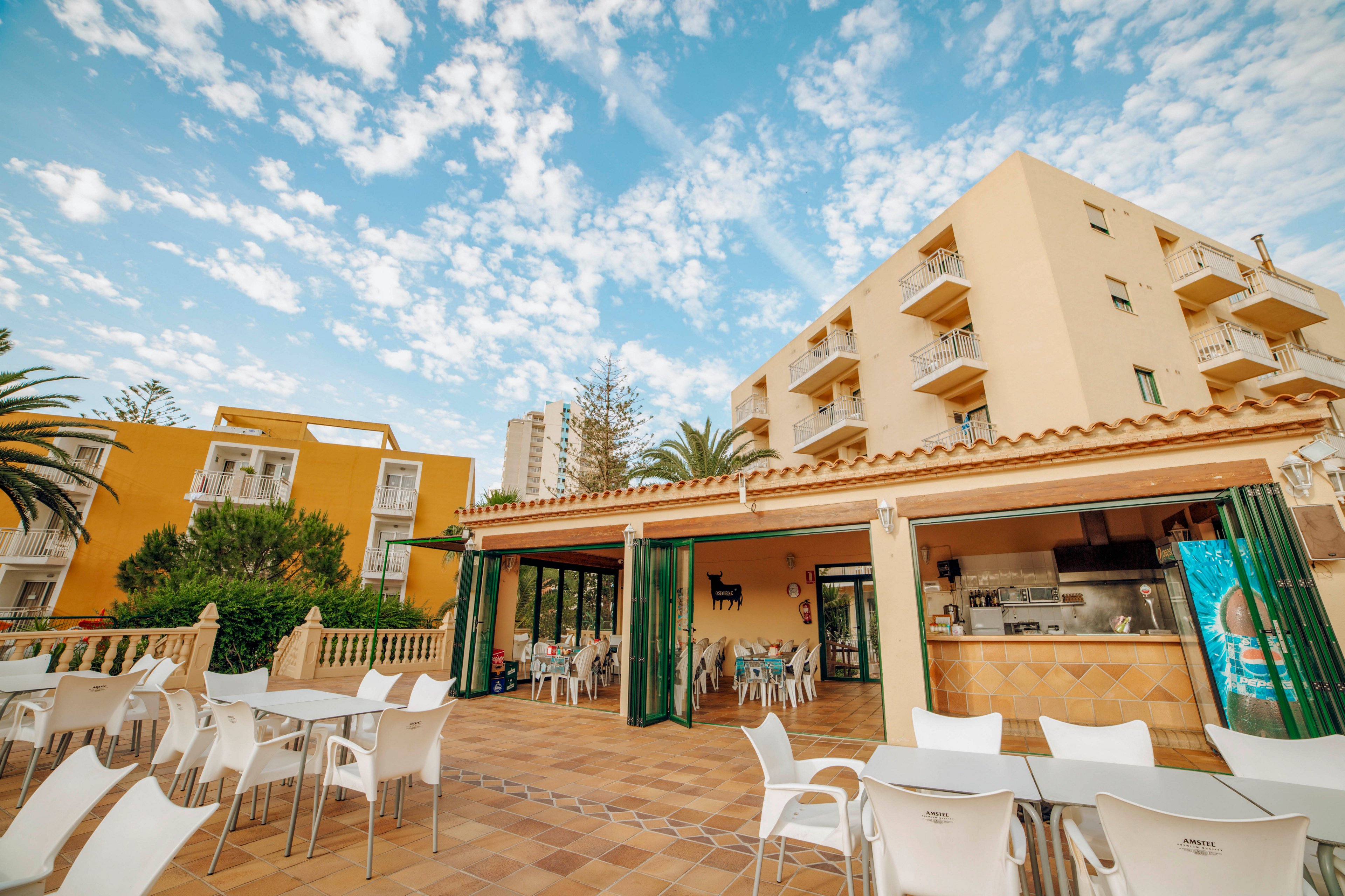 Palm Court Apartments