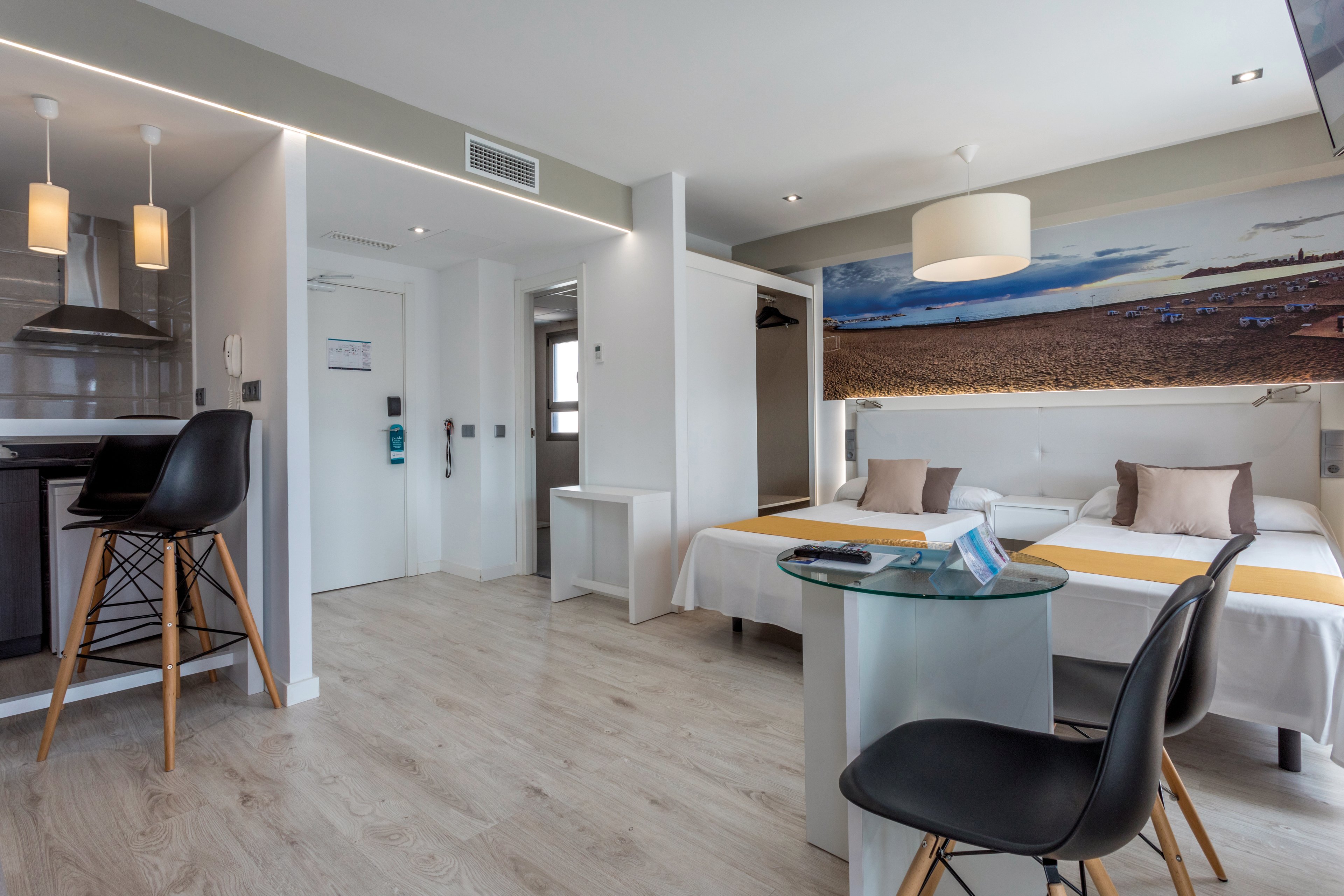 Flamingo Beach Resort