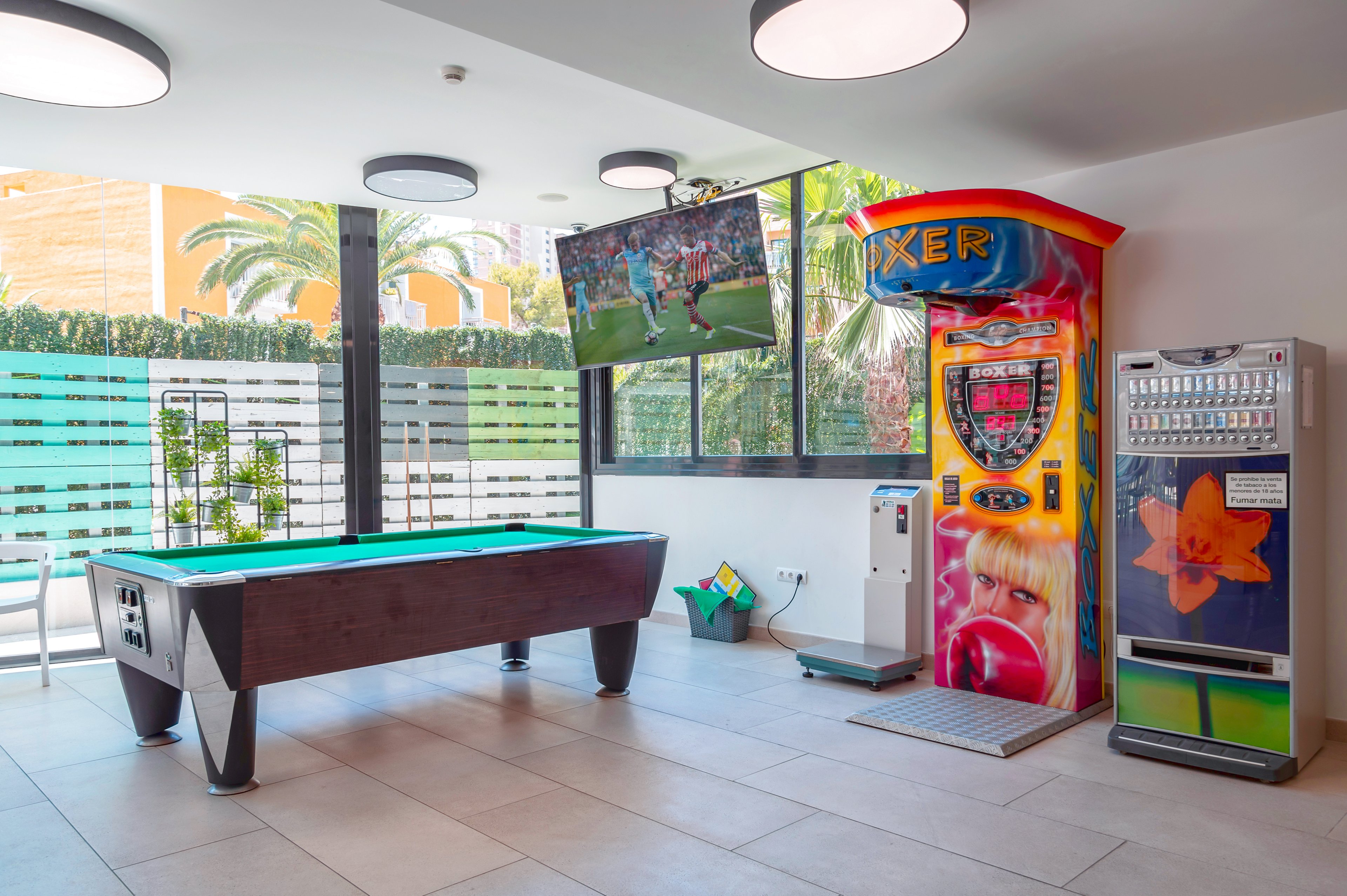 Primavera Loix Apartments