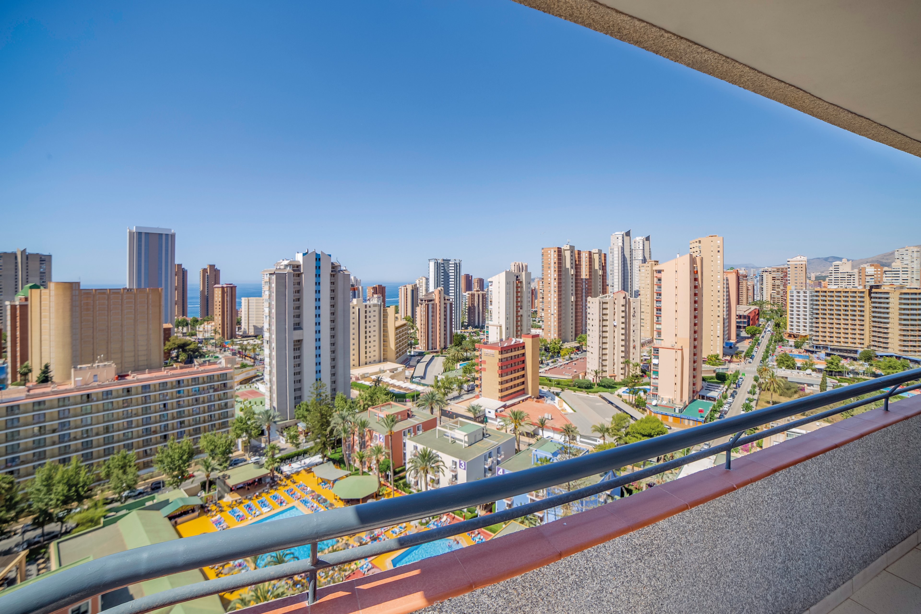 Primavera Loix Apartments