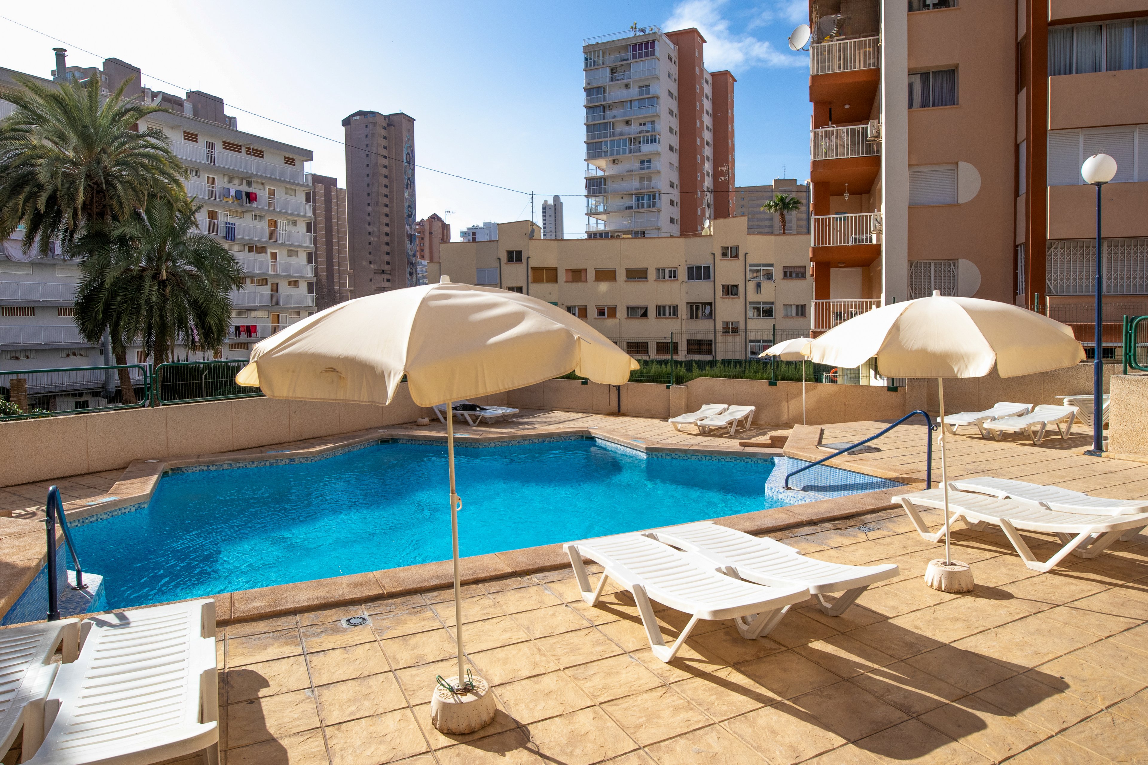 Dynastic Rooms Apartments