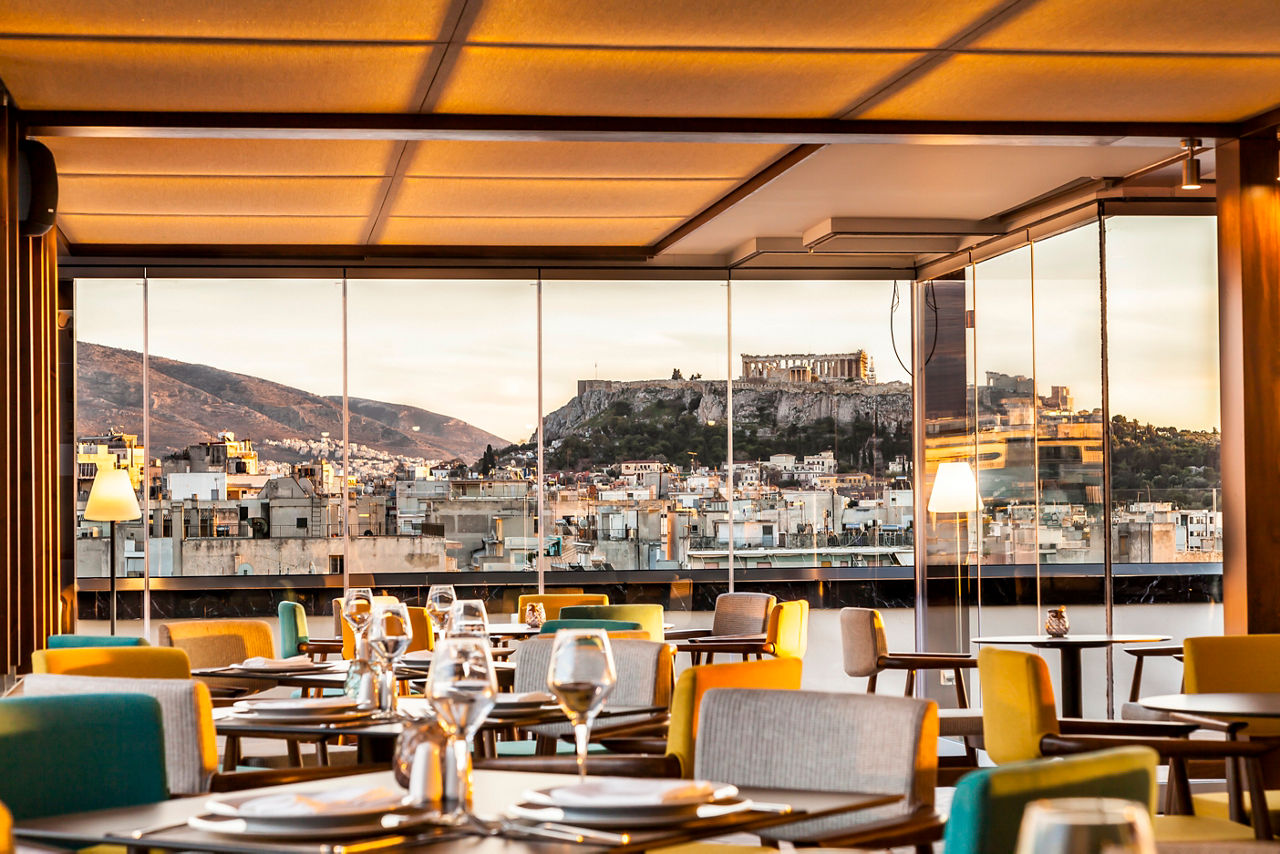 Zeus Wyndham Grand Athens