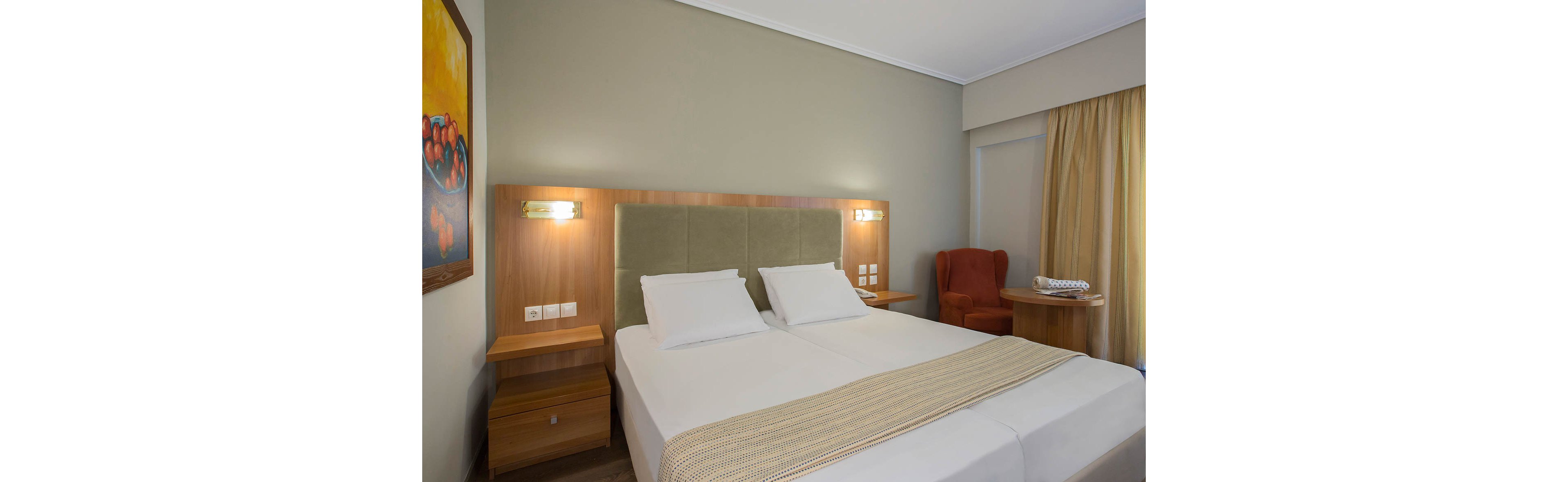 Golden Coast Hotel & Bungalows