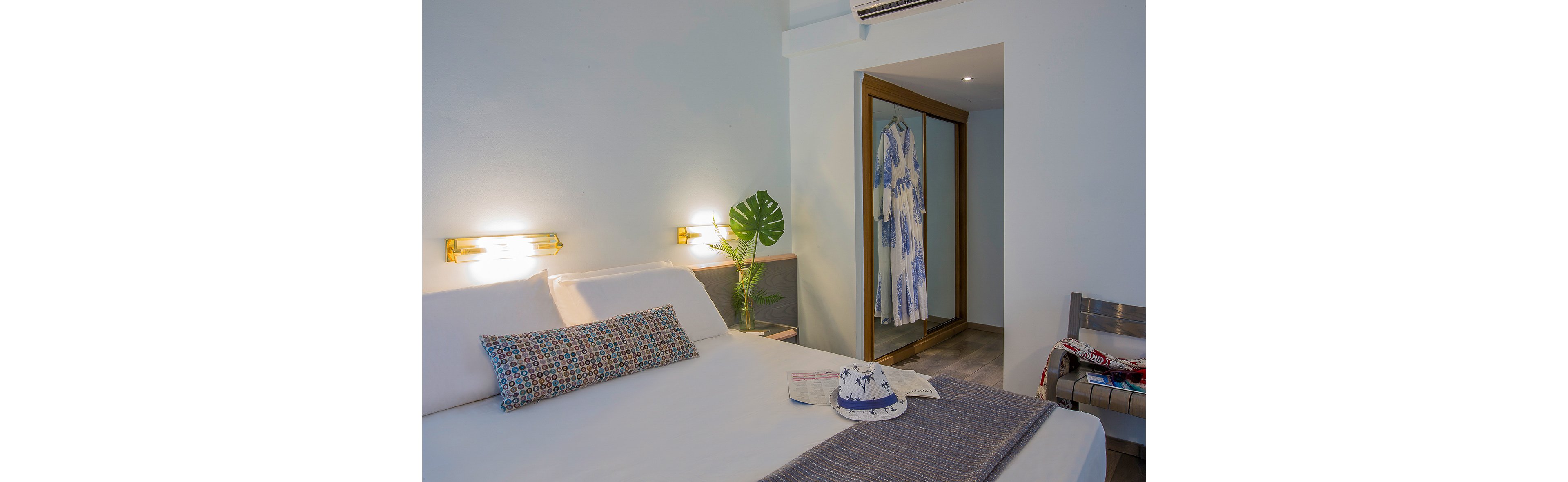 Golden Coast Hotel & Bungalows