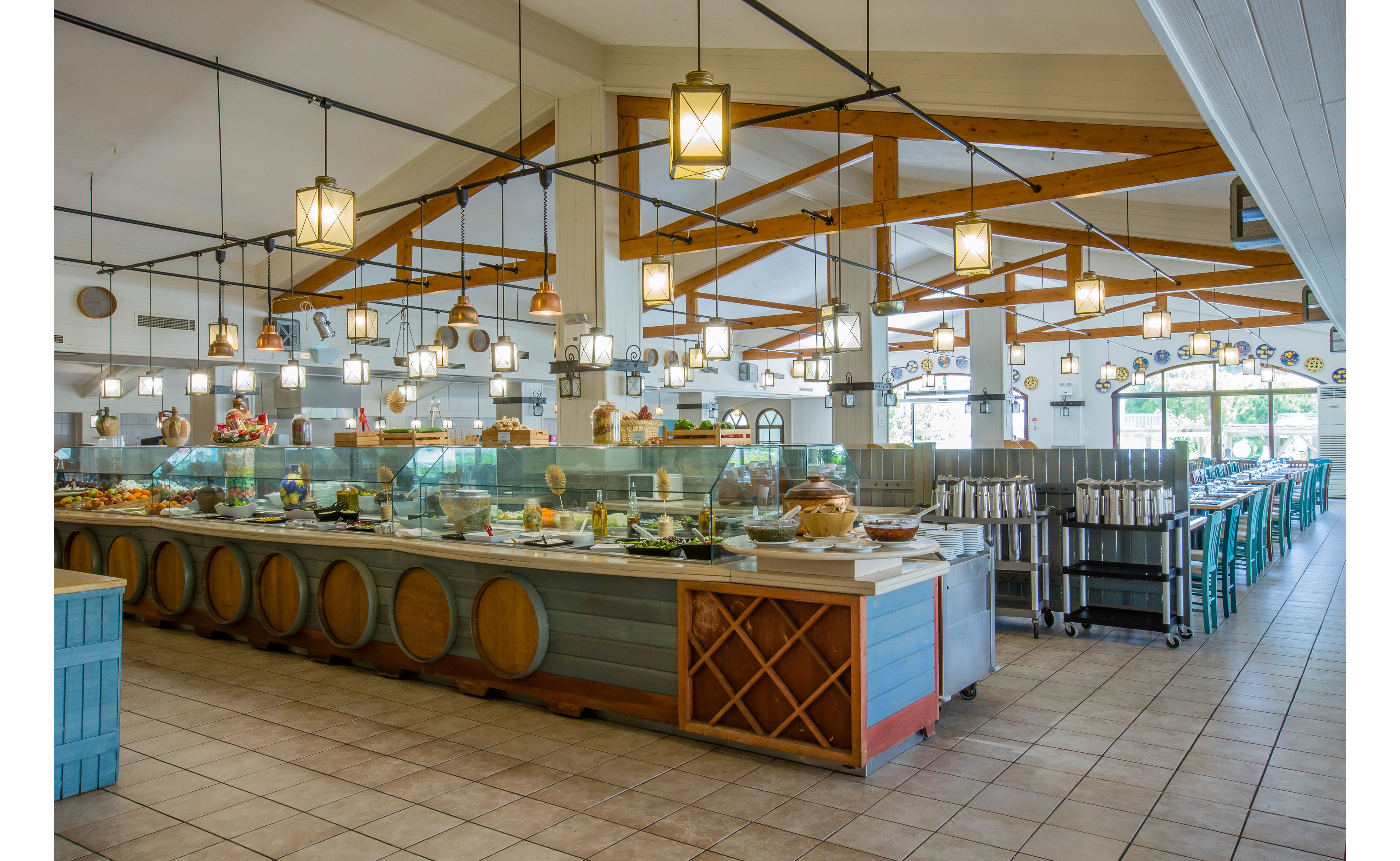 Golden Coast Hotel & Bungalows