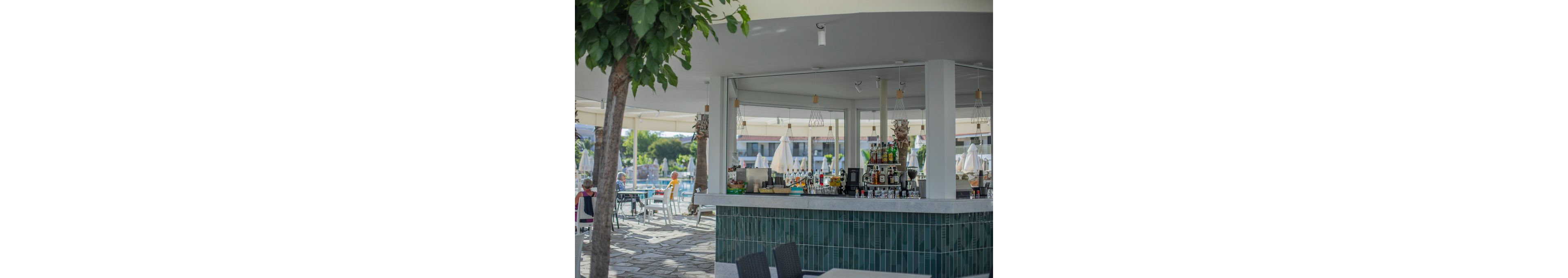 Golden Coast Hotel & Bungalows