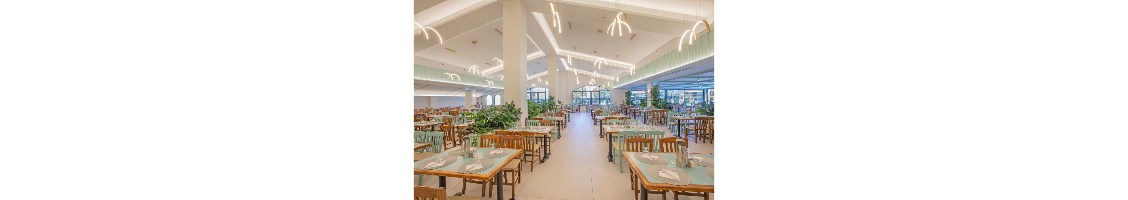 Golden Coast Hotel & Bungalows