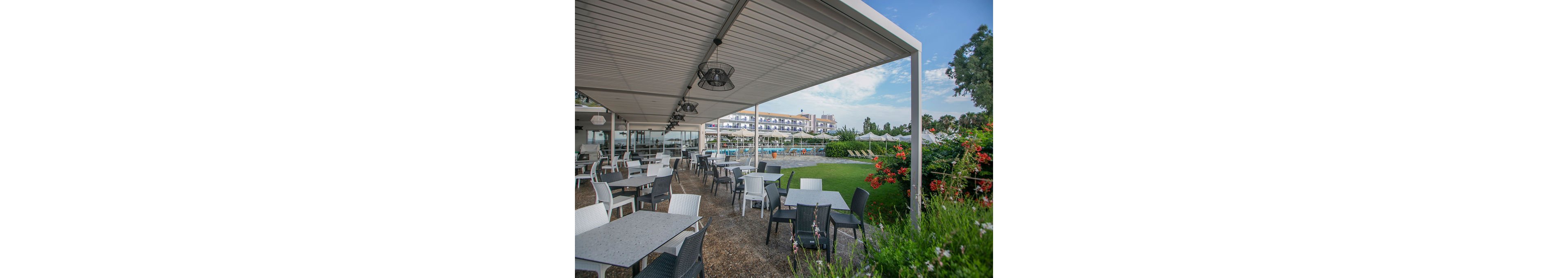 Golden Coast Hotel & Bungalows