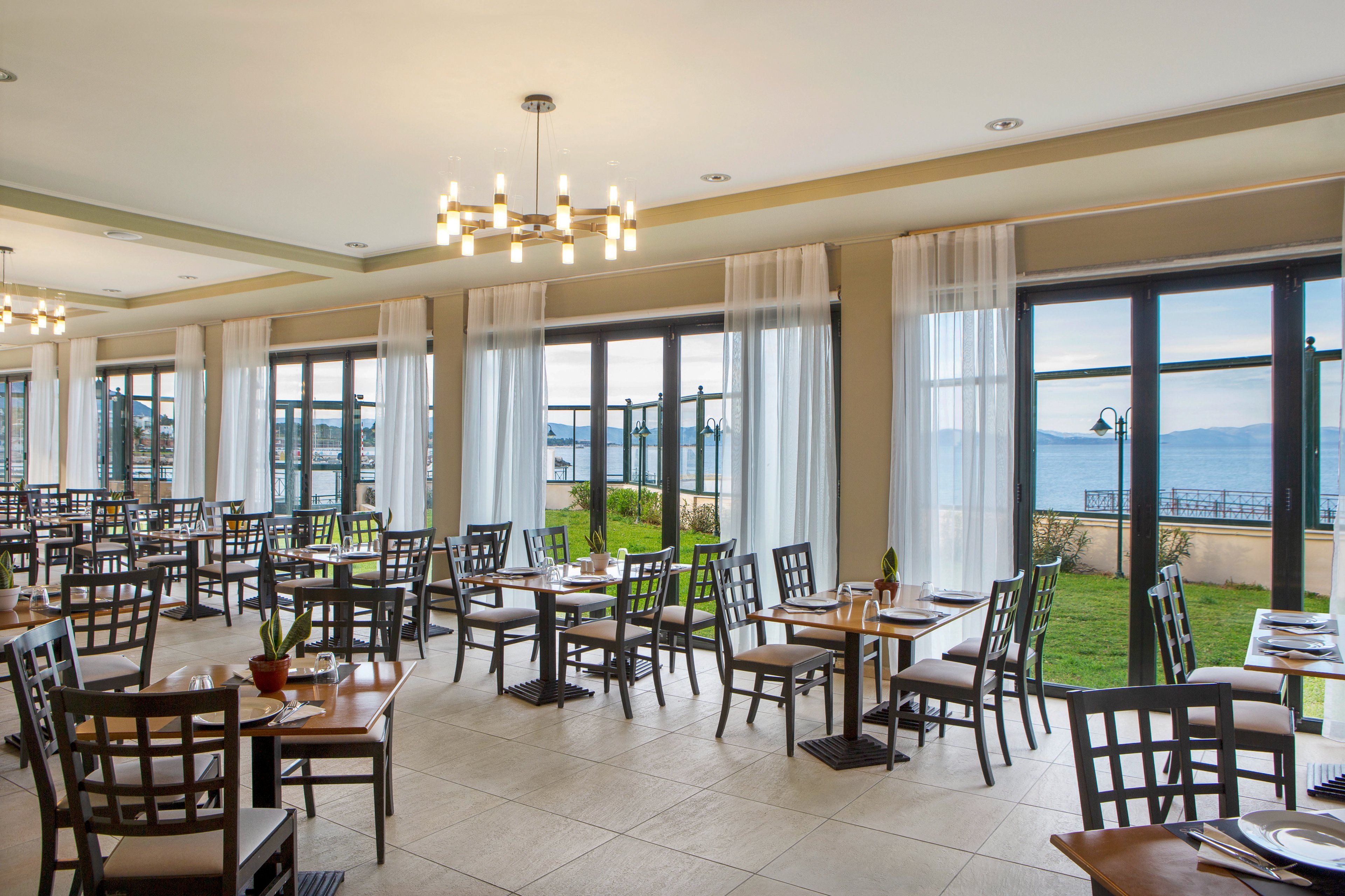 Zeus Essence Ramada Athens