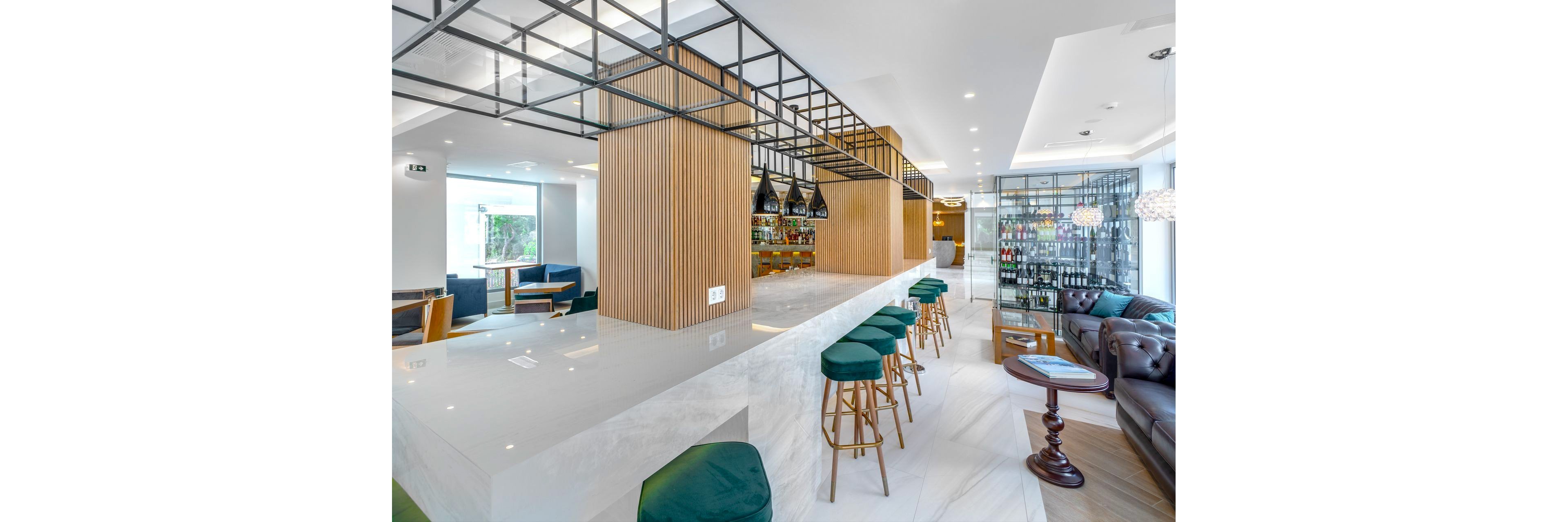 Glyfada Riviera Hotel