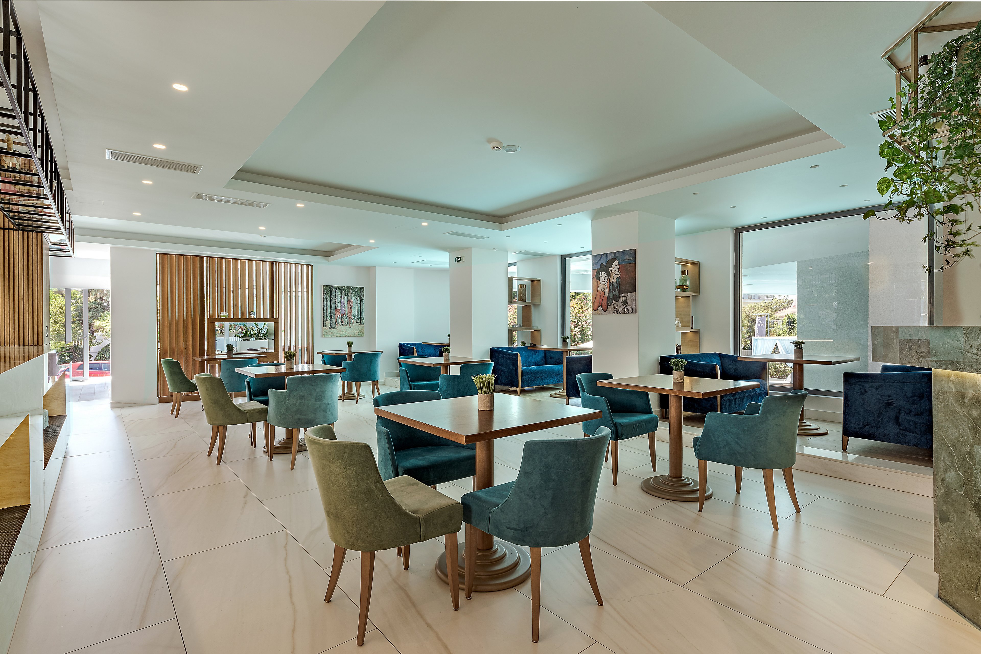 Glyfada Riviera Hotel