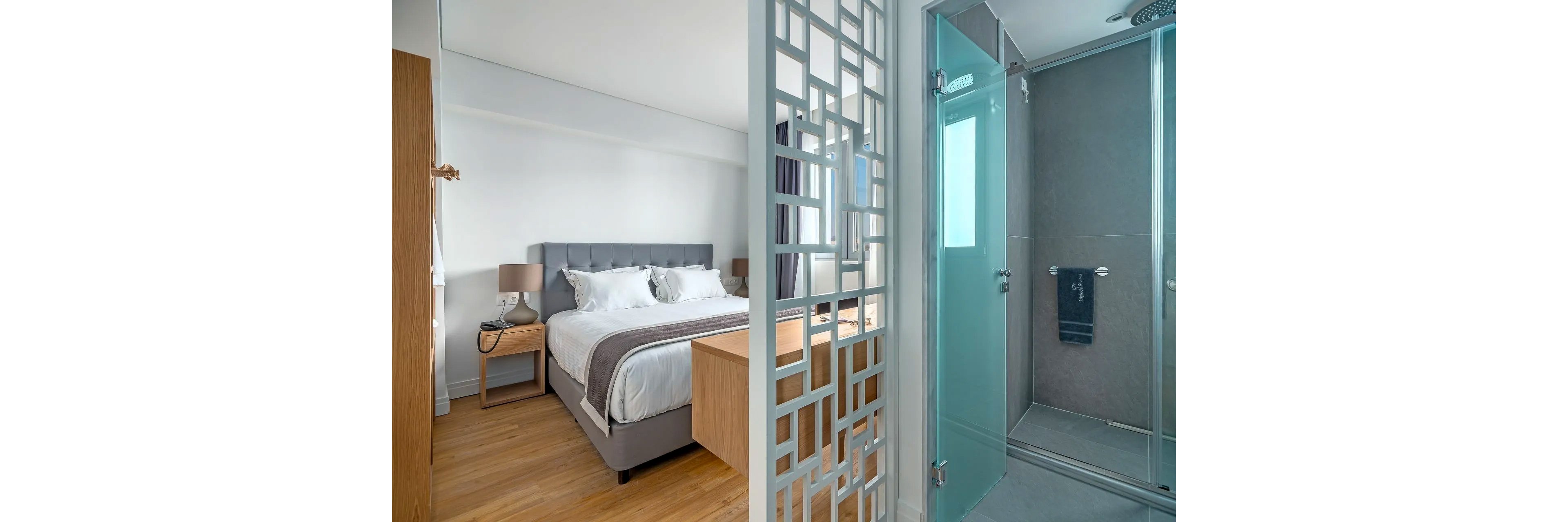 Glyfada Riviera Hotel