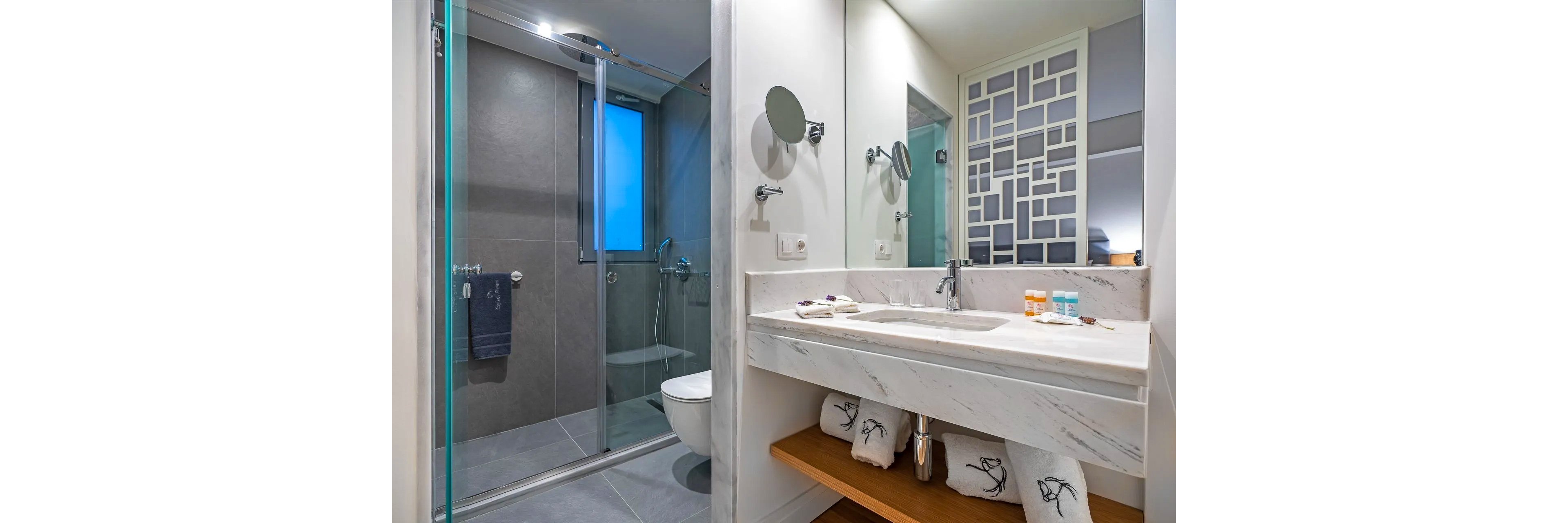 Glyfada Riviera Hotel