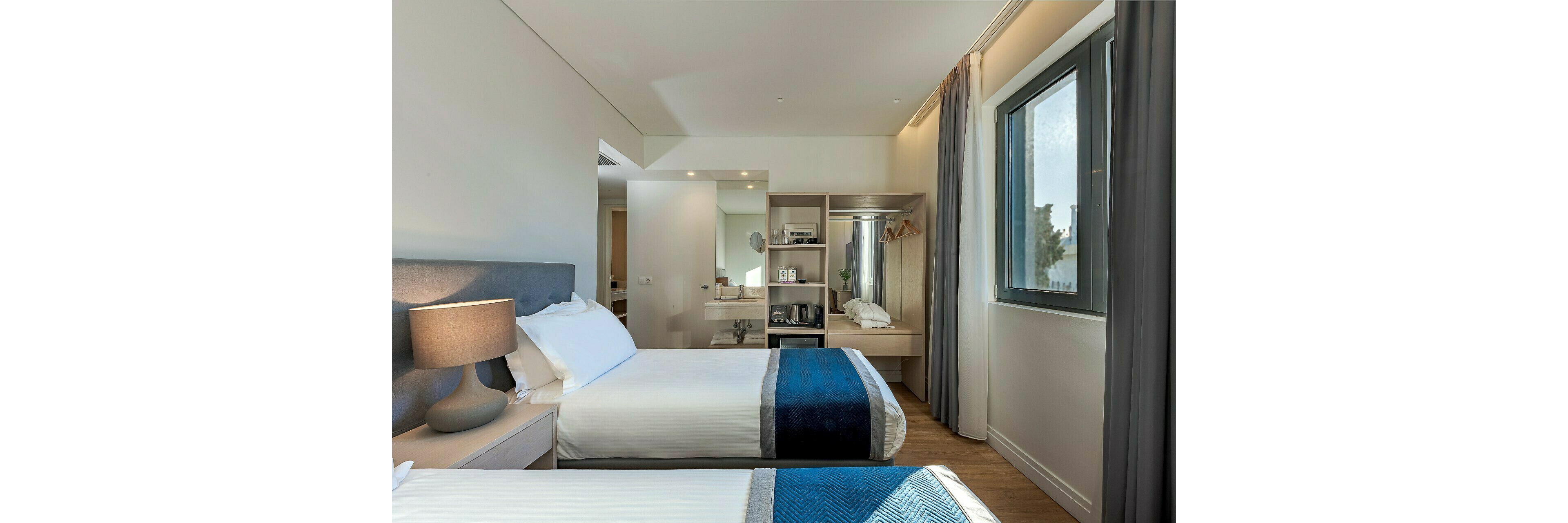 Glyfada Riviera Hotel