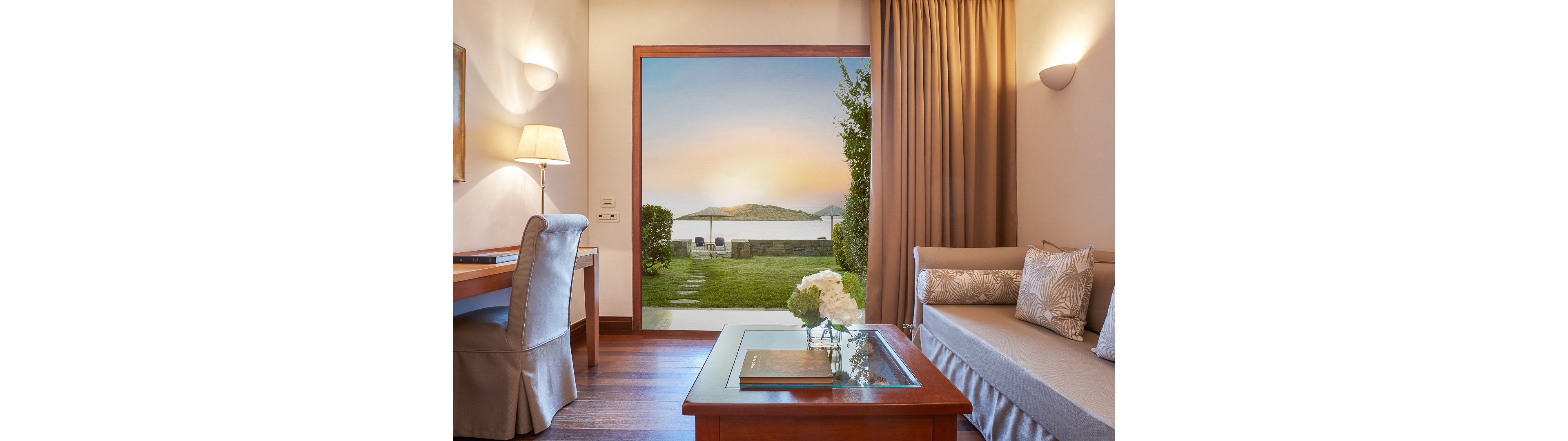 Grand Resort Lagonissi