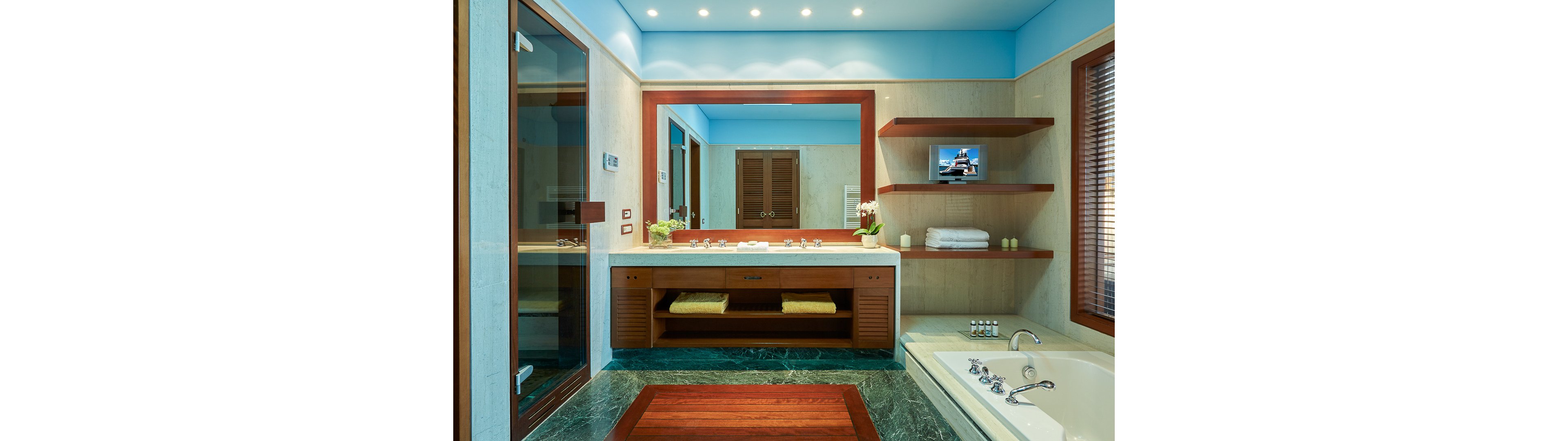 Grand Resort Lagonissi