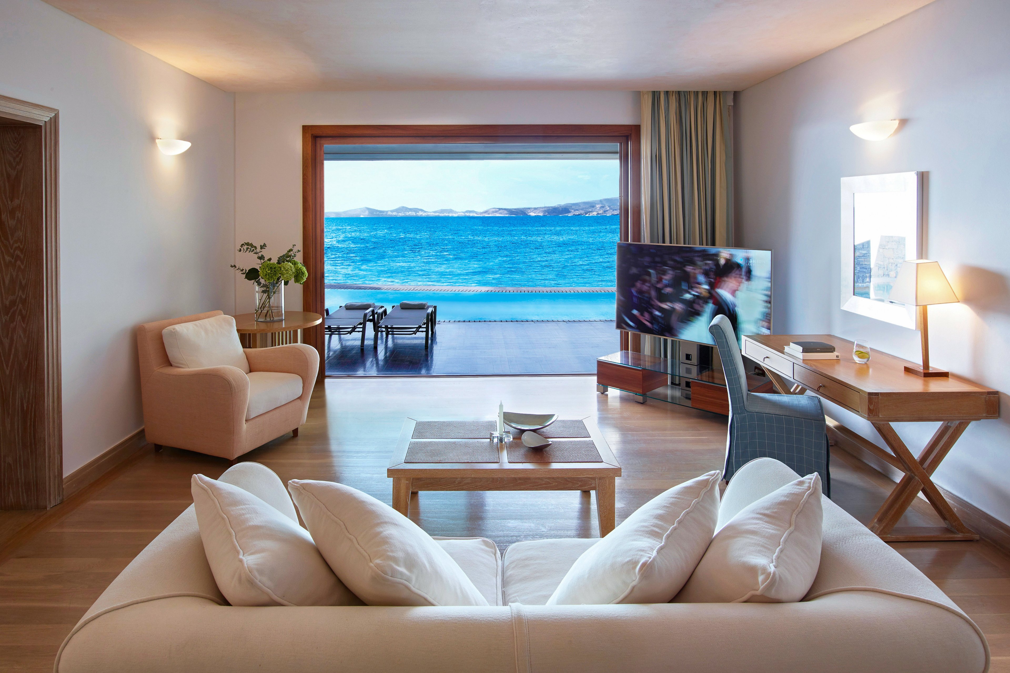 Grand Resort Lagonissi