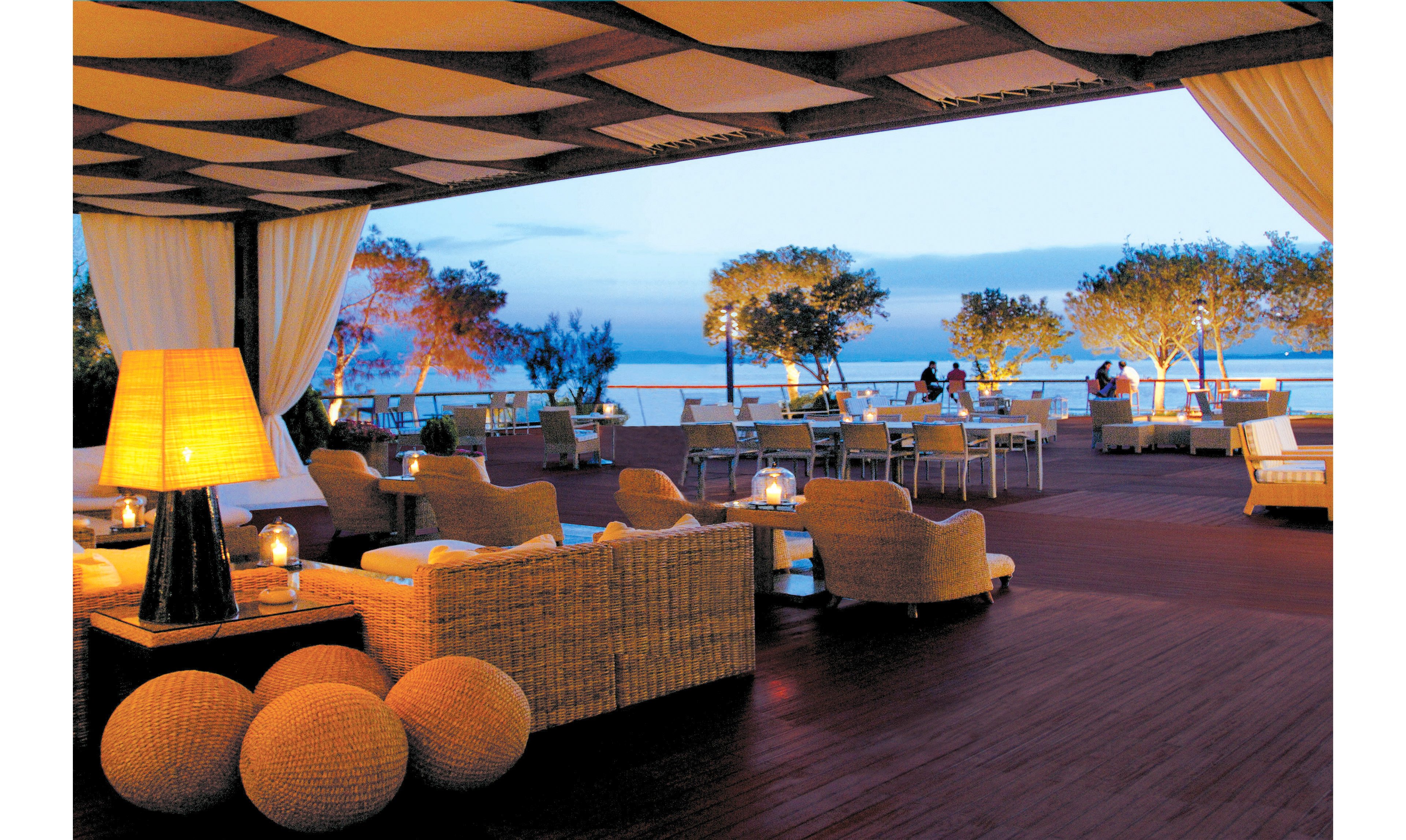 Grand Resort Lagonissi