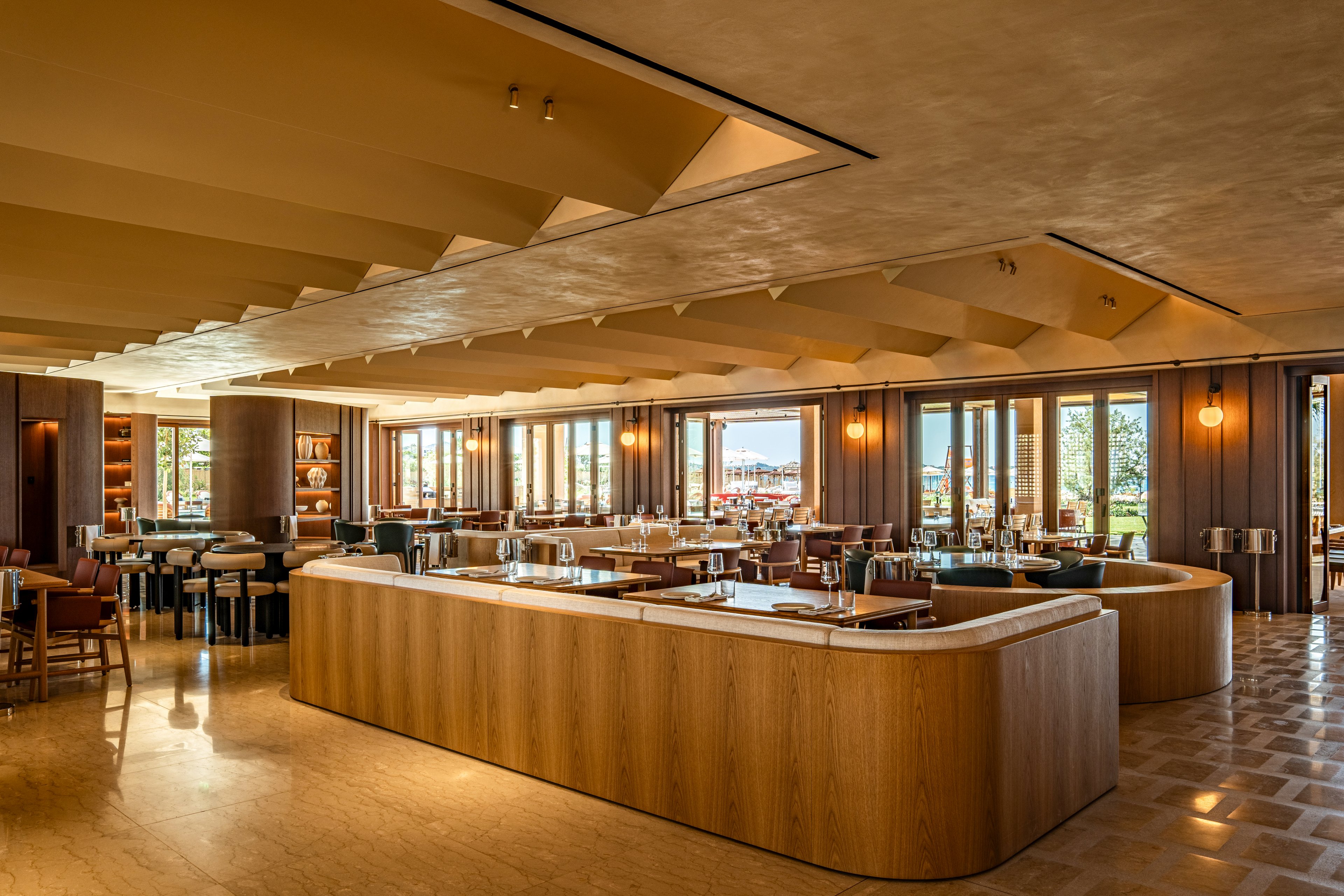 Domes 91 Athens Riviera