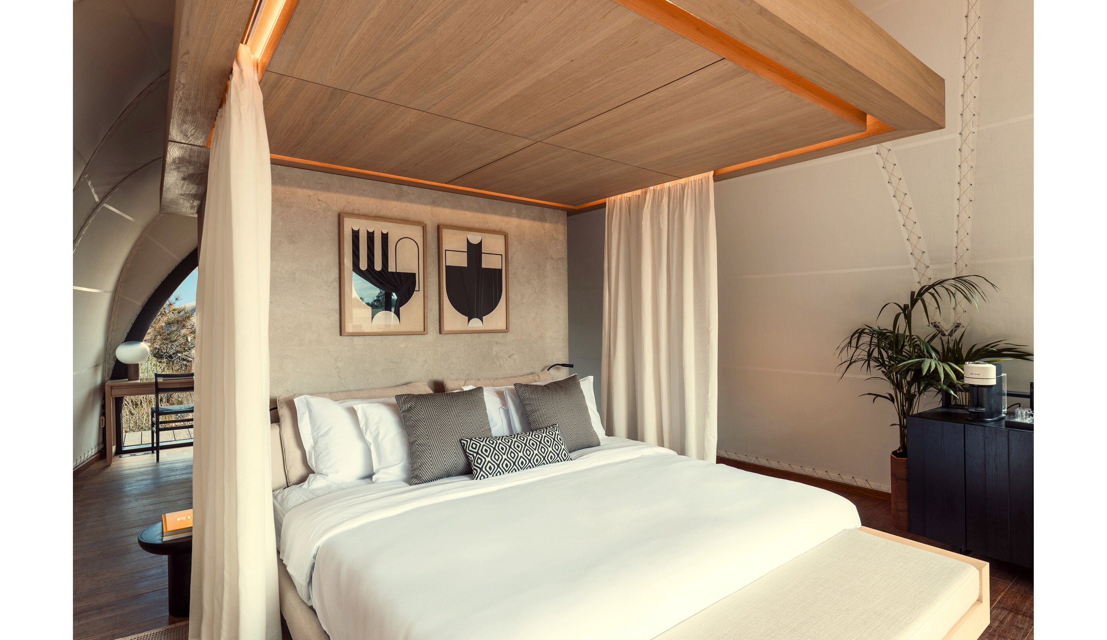 Domes 91 Athens Riviera