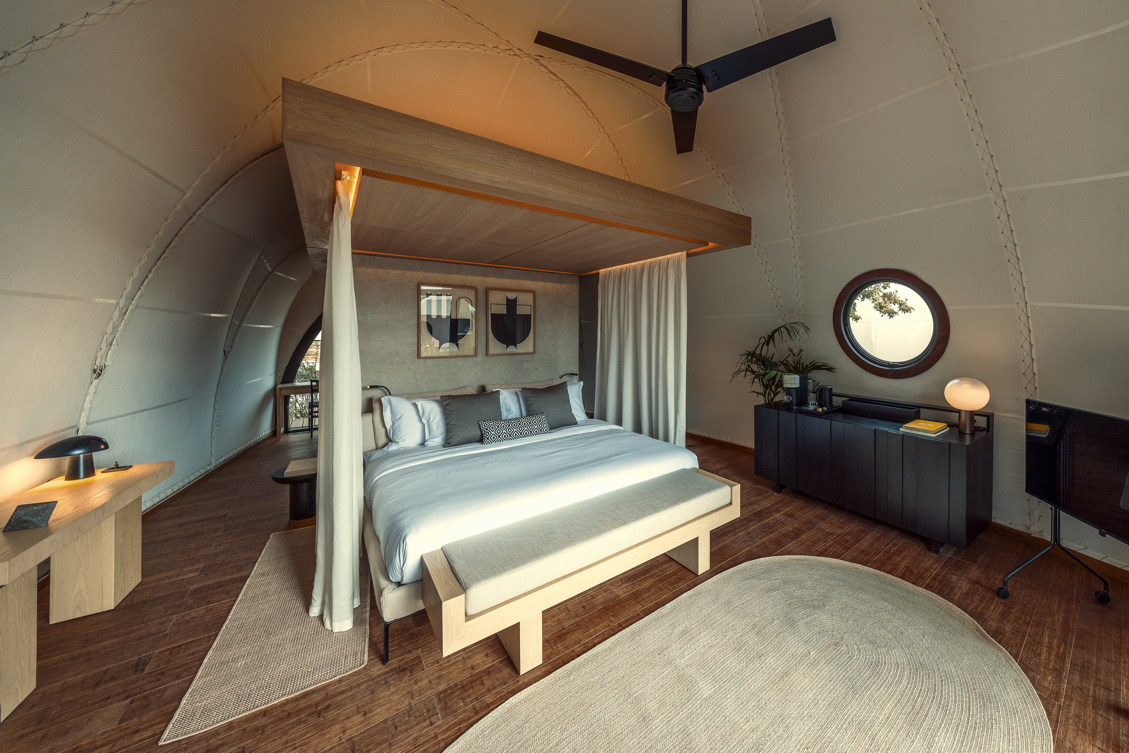 Domes 91 Athens Riviera