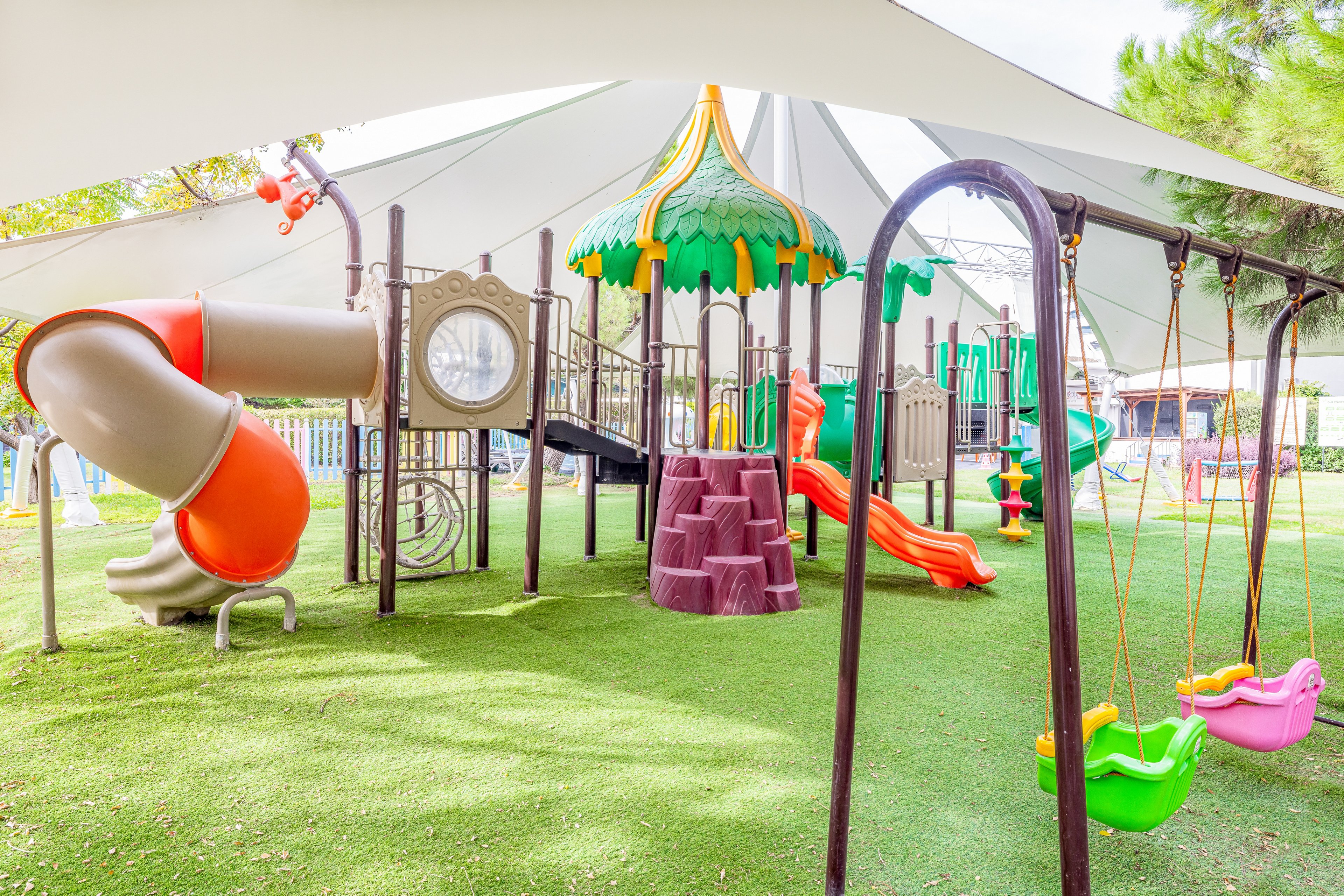 Concorde Deluxe Resort