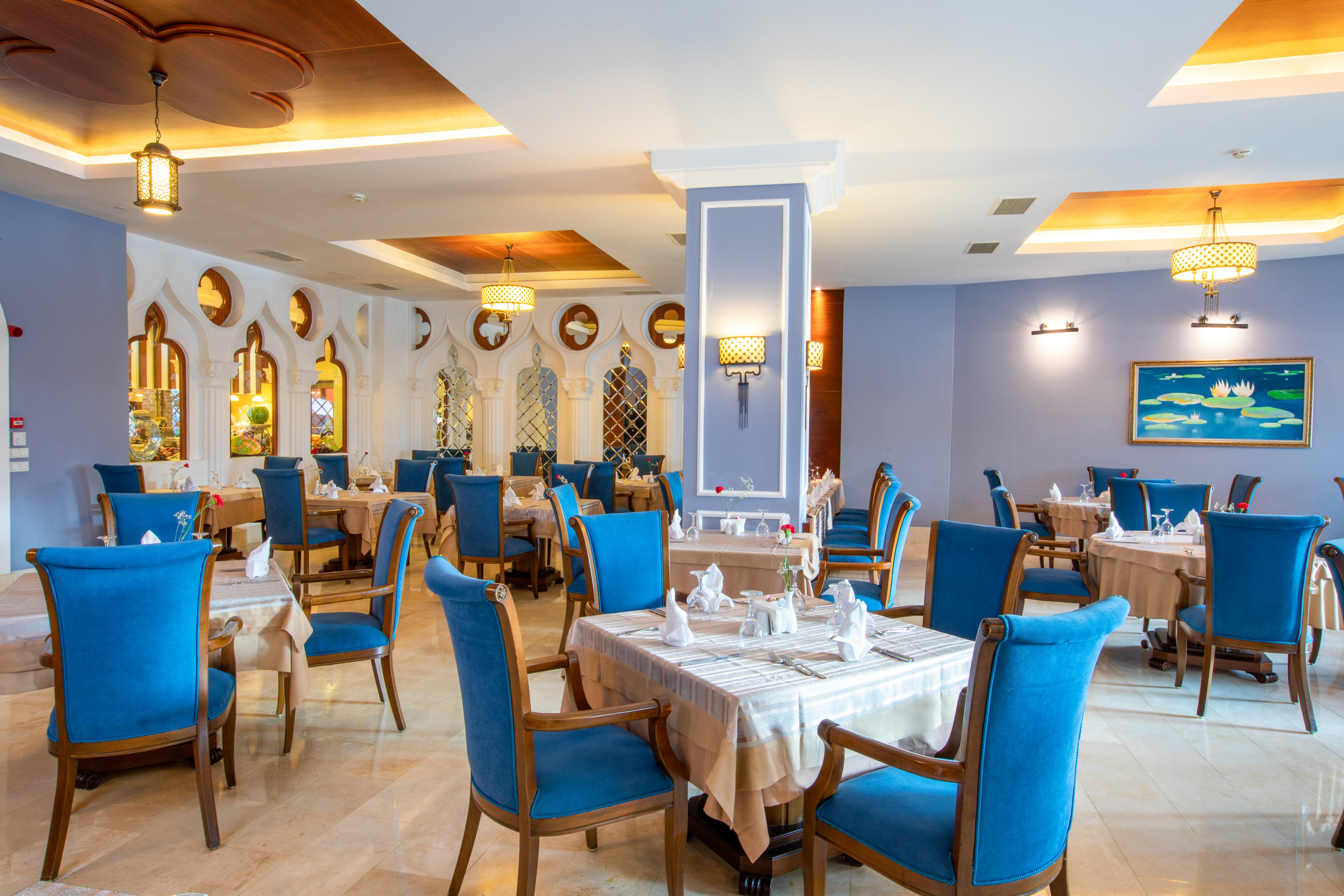 Sherwood Exclusive Lara