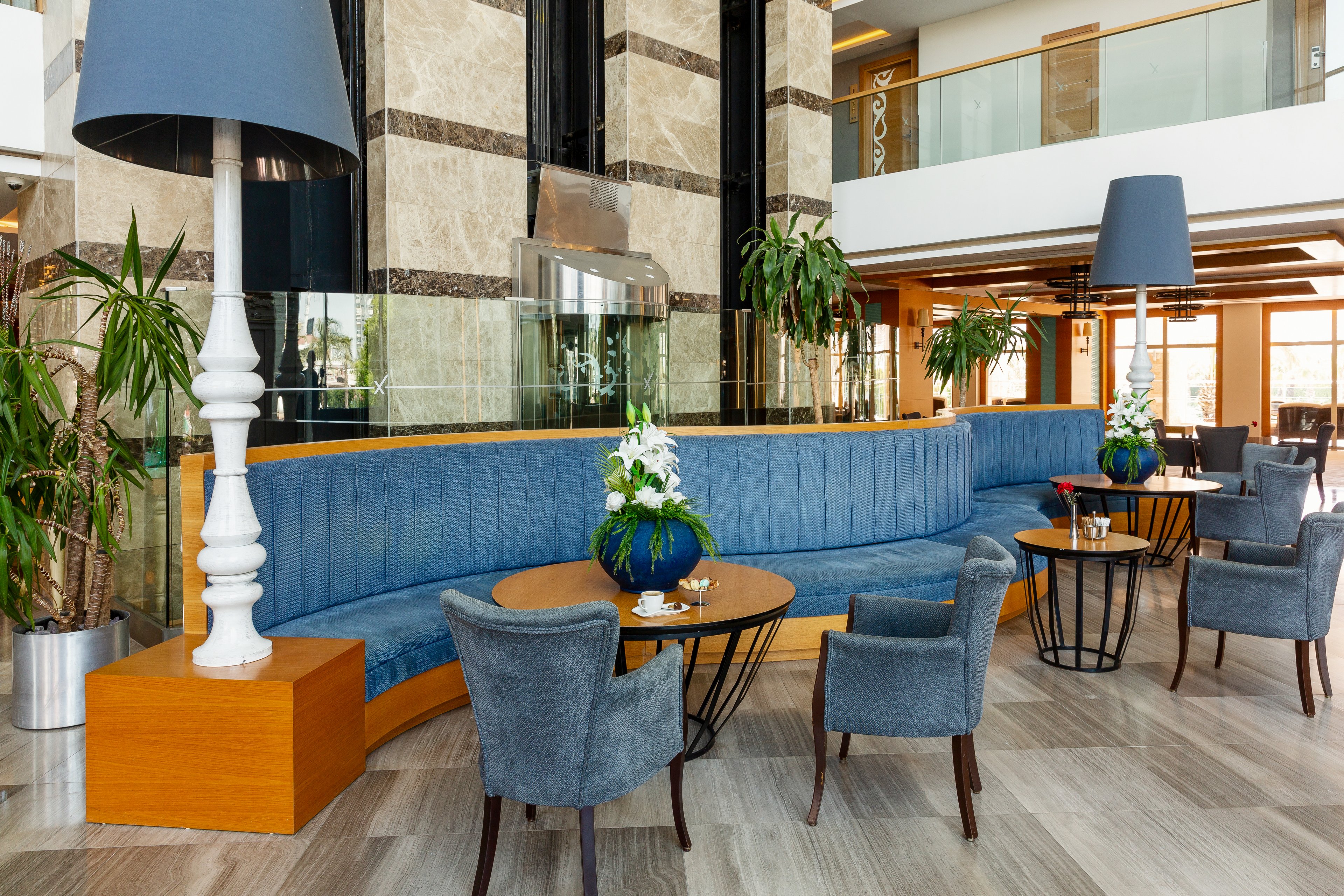 Sherwood Exclusive Lara