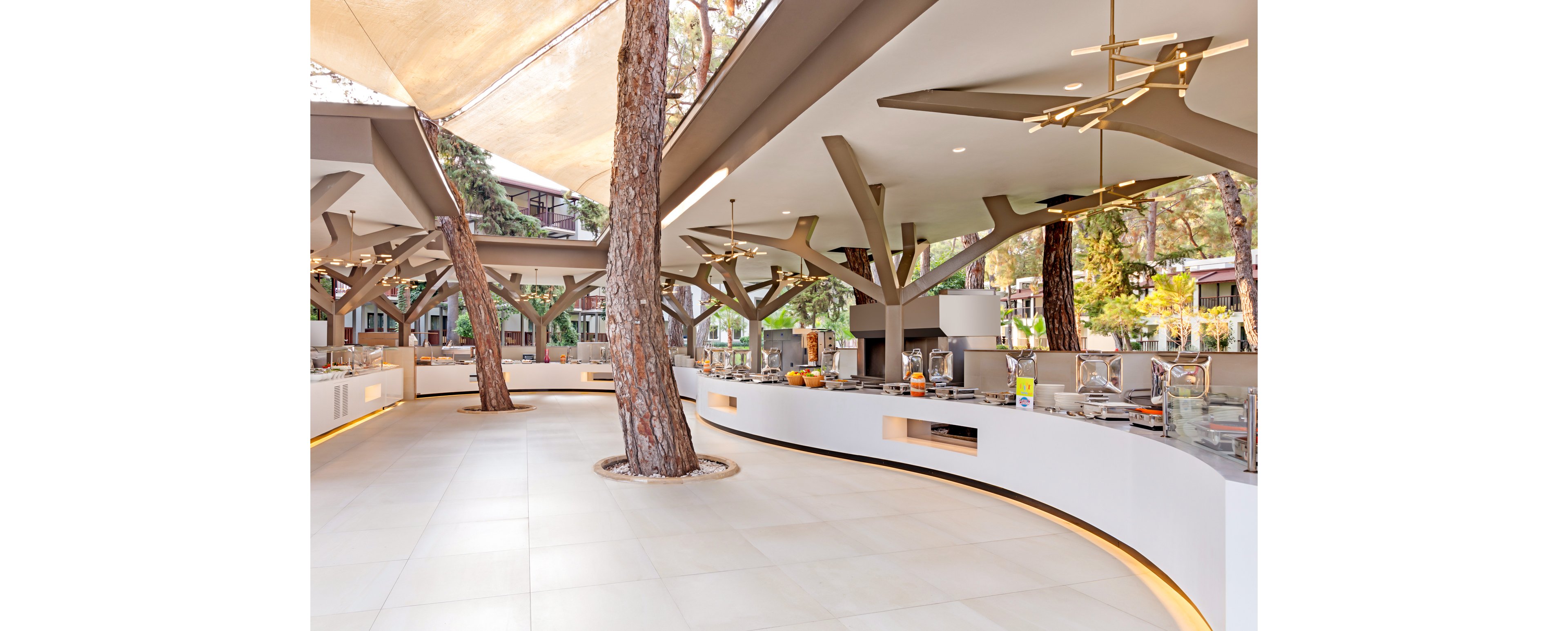 Seven Seas Hotel Life