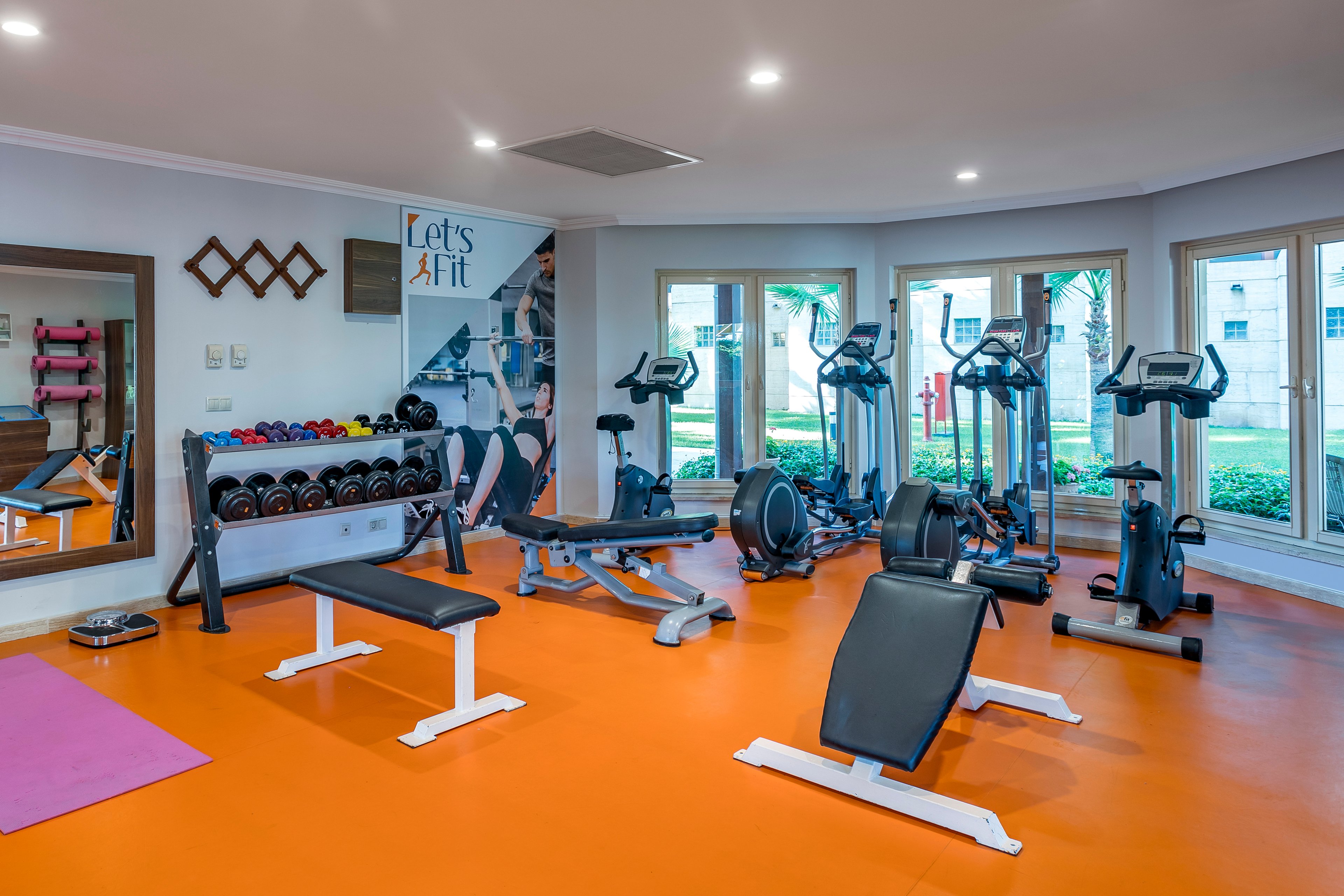 Seven Seas Hotel Life