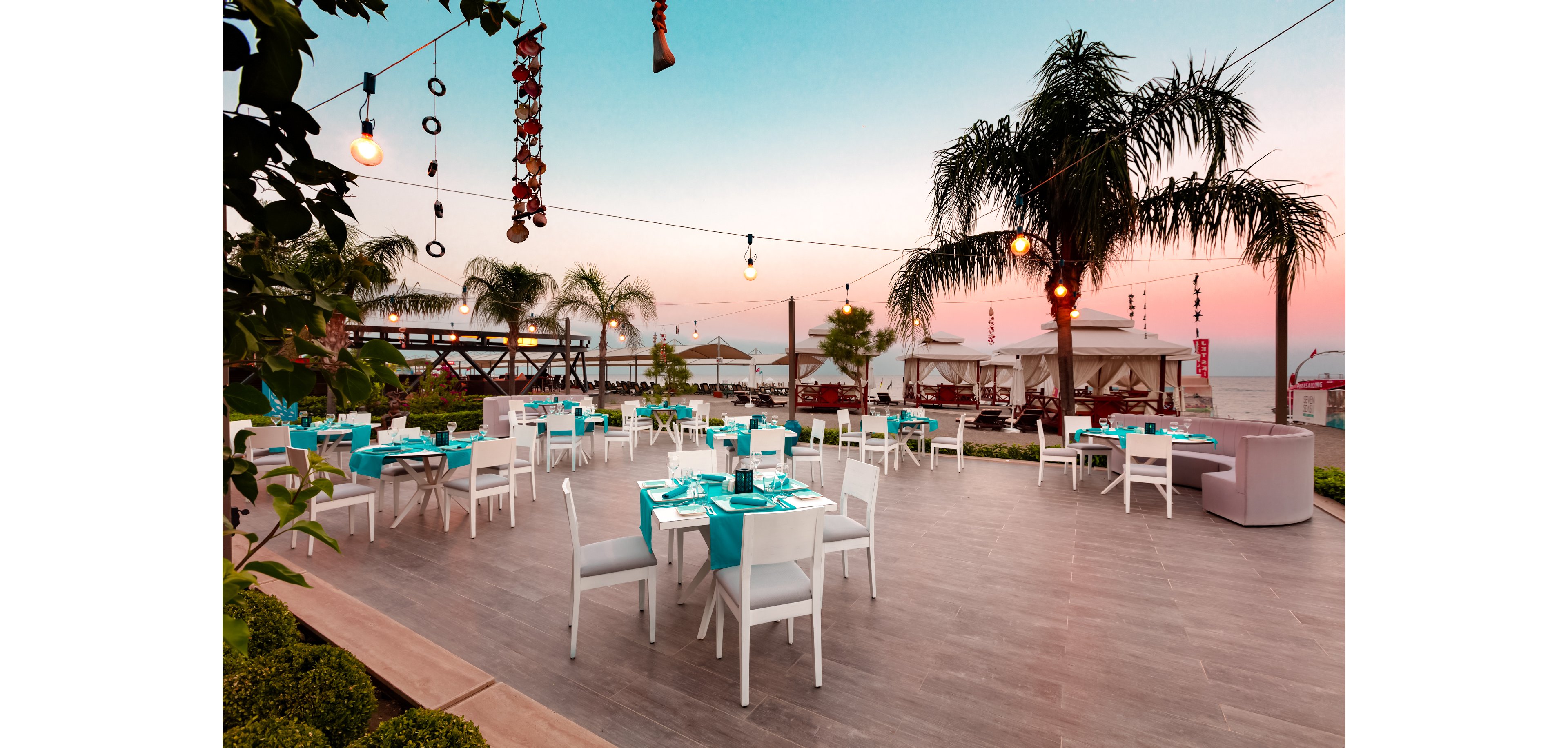 Seven Seas Hotel Life